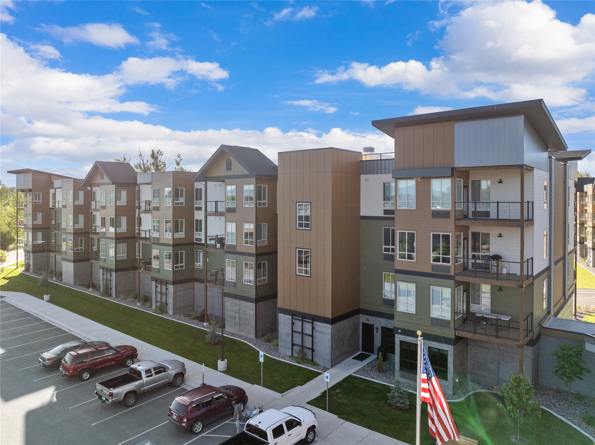 100 Woodlands Way B-304