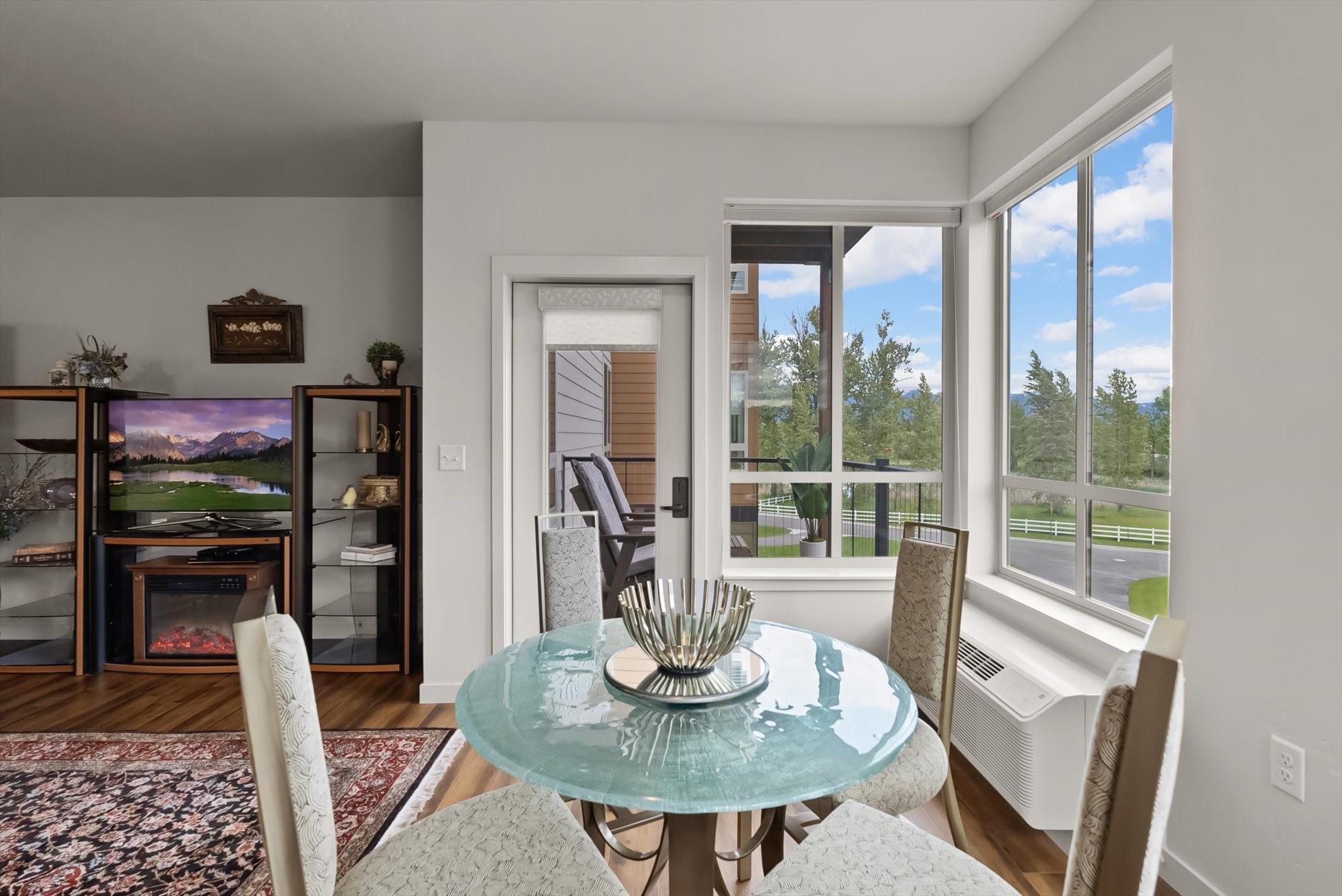 100 Woodlands Way B-304