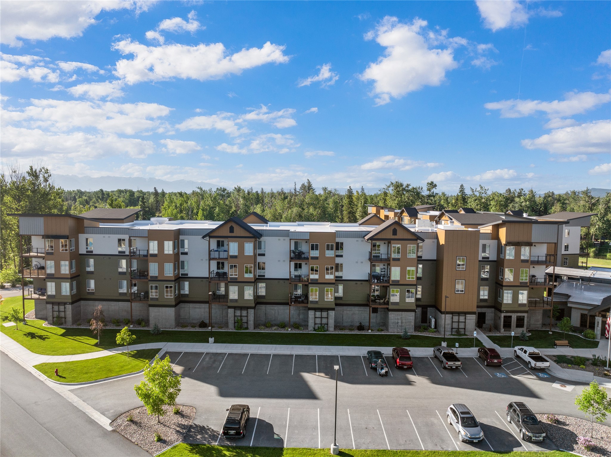 100 Woodlands Way B-304