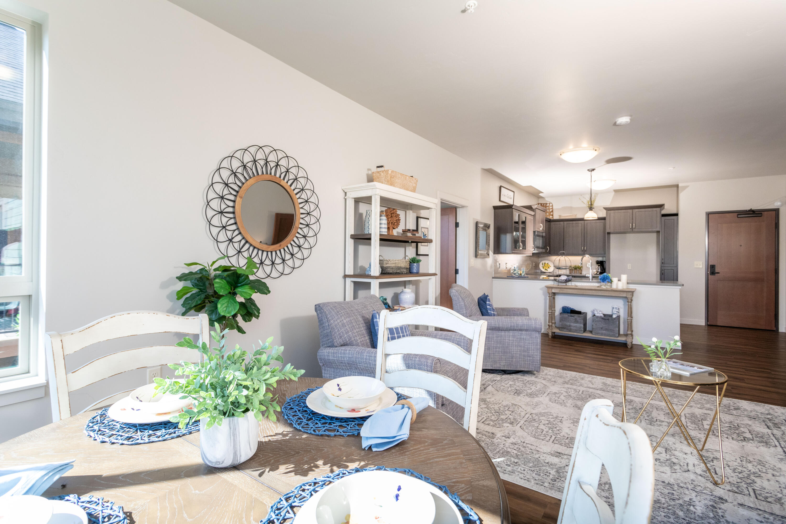 100 Woodlands Way W-403