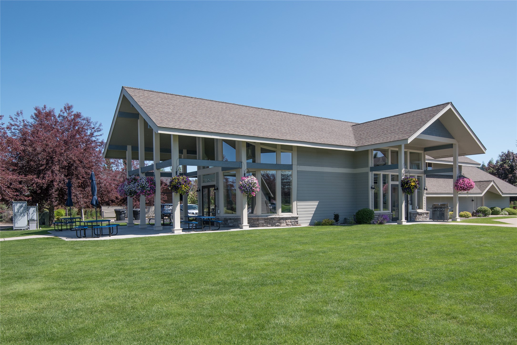 A 33 Eagle Bend Yacht Harbor, 44'