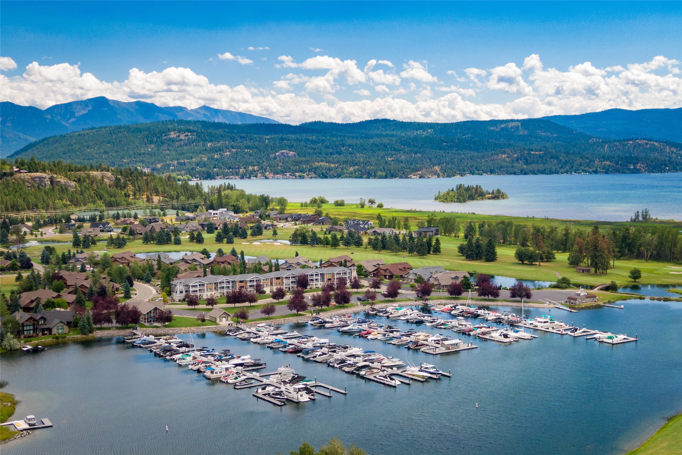 A 33 Eagle Bend Yacht Harbor, 44'