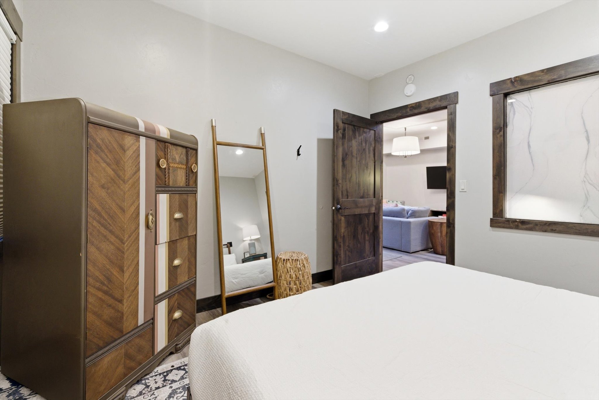 459 Electric Avenue K