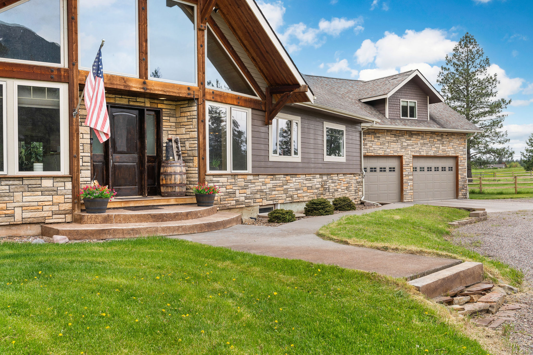 417 Cayuse Lane
