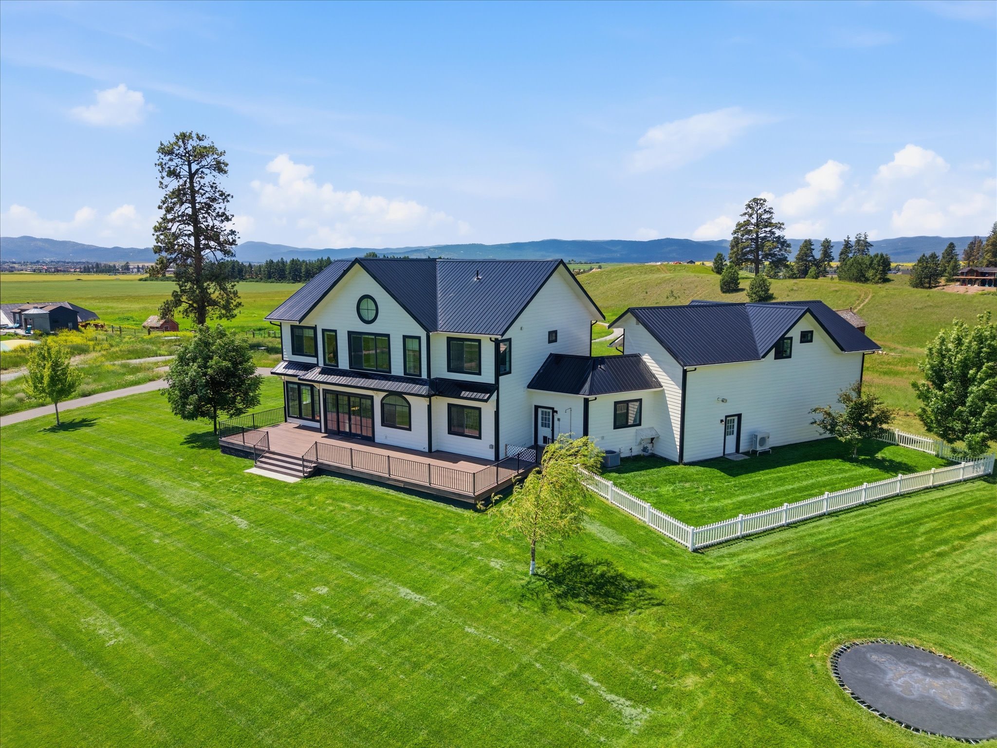 589 Jackson View Trail