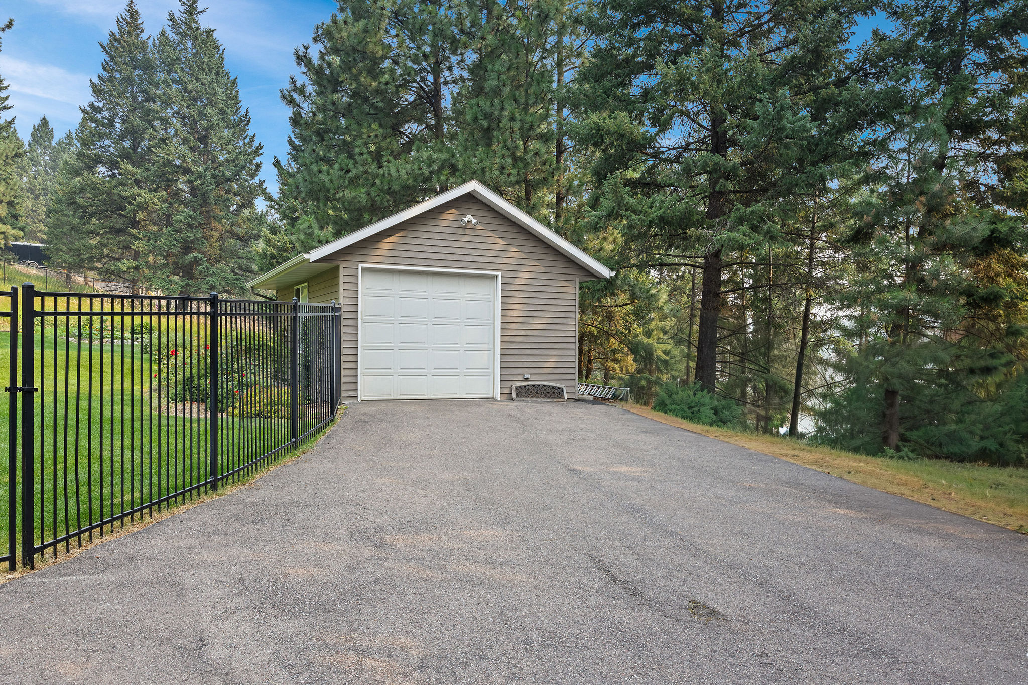 3030 Airport Road