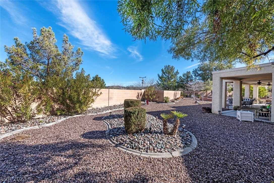 1674 Danbury Crossing Drive
