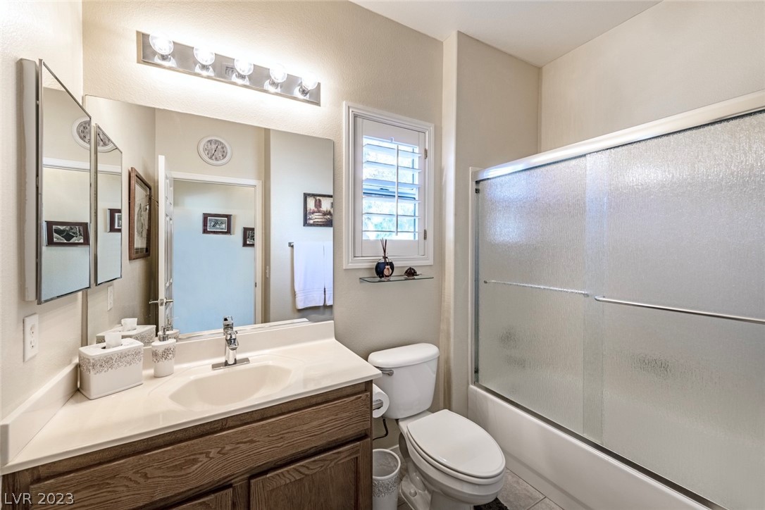 1674 Danbury Crossing Drive