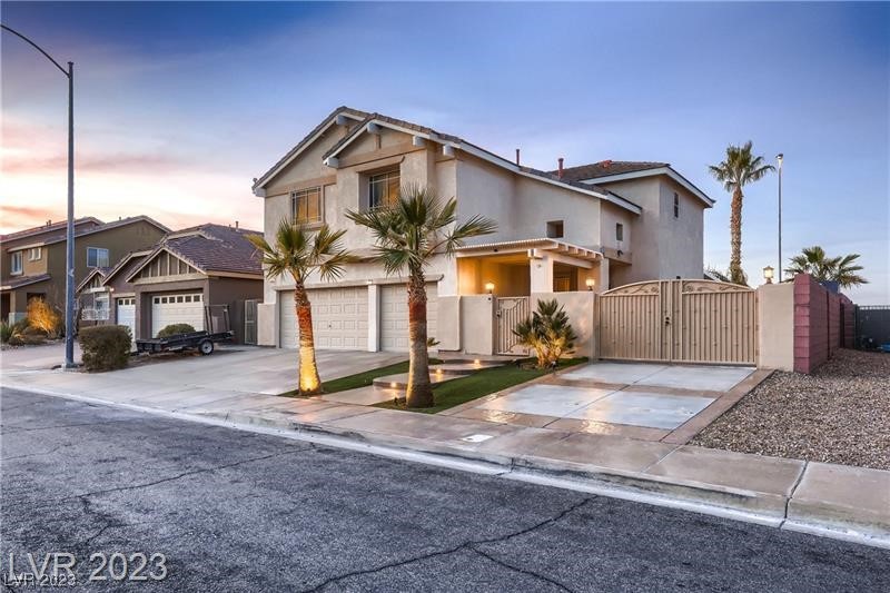 860 Viento Del Montagna Avenue