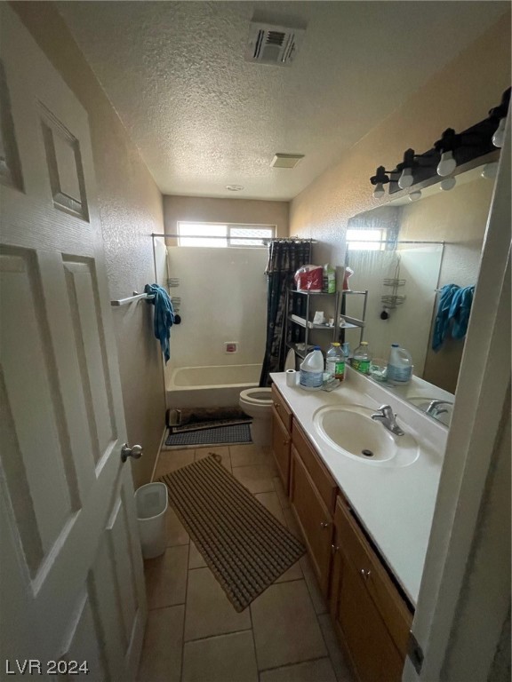 3833 Pacific Loon Court