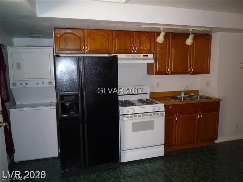 85 FANTASIA Lane A