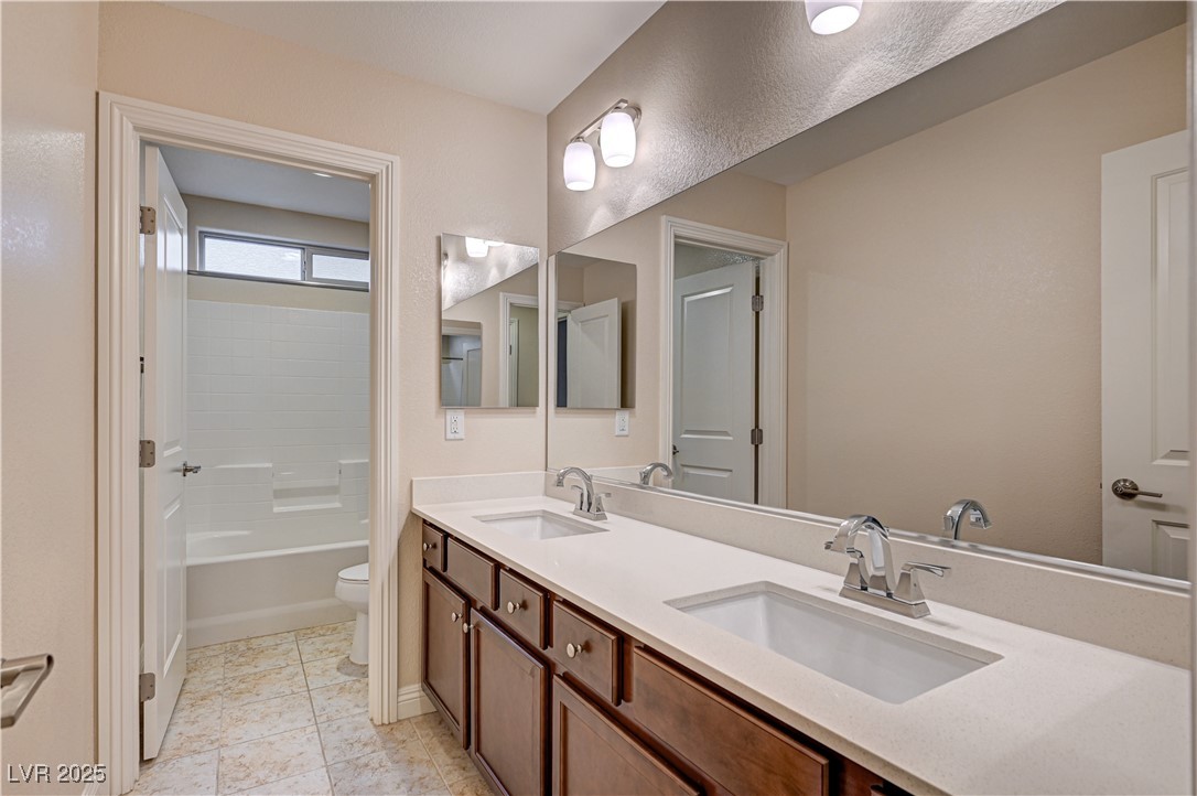 1004 Bluebird Ridge Court