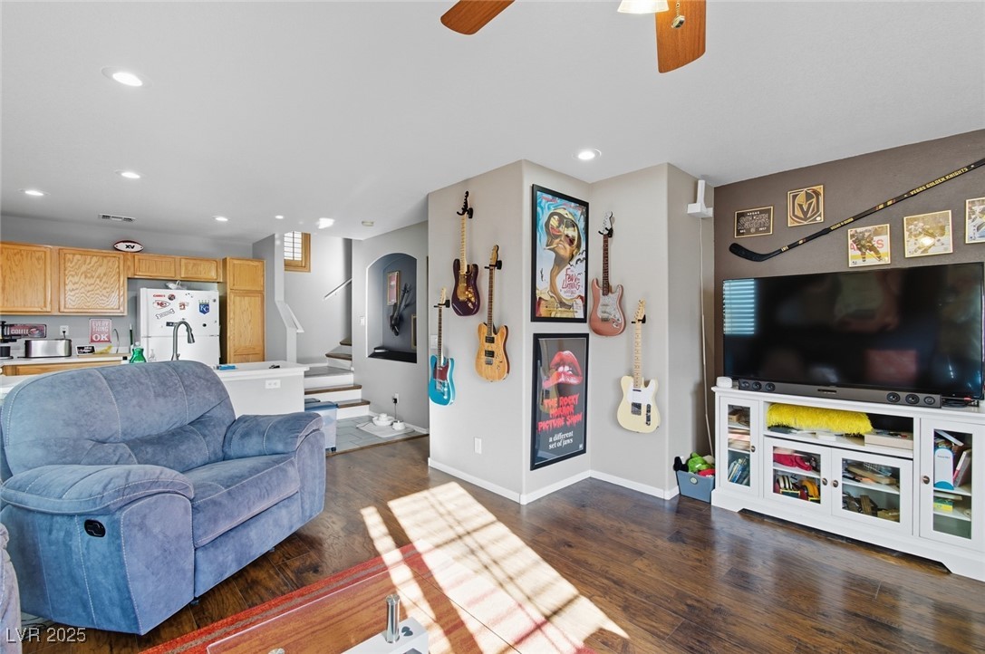 10339 Baby Bud Street