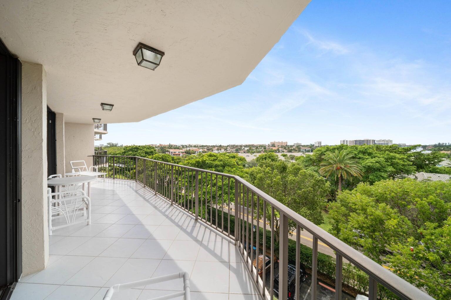 859 Jeffery Street 6070