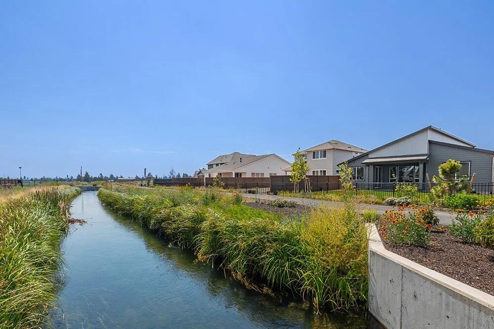 4709 SW Badger Creek Drive