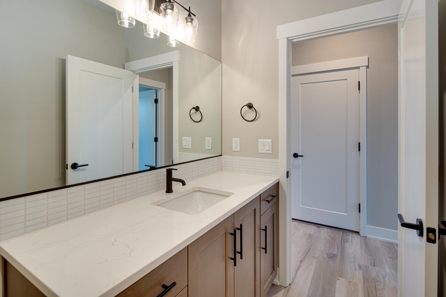 4709 SW Badger Creek Drive