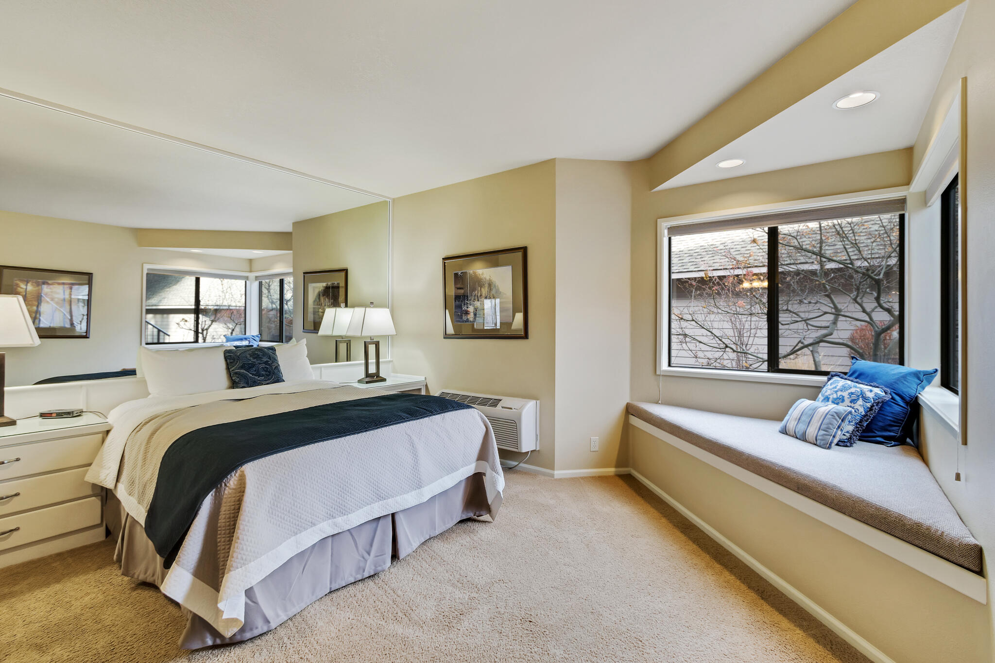 19717 SW Mount Bachelor Drive Unit: 330C