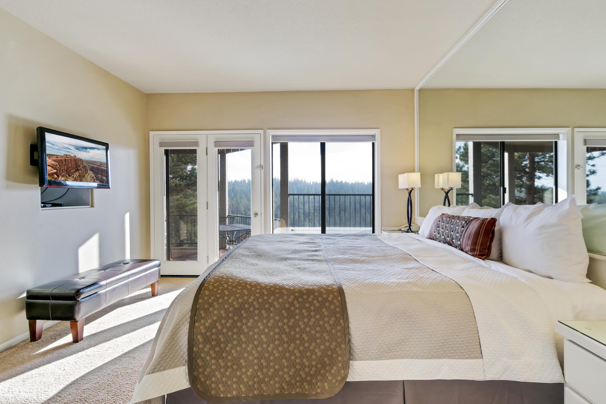 19717 SW Mount Bachelor Drive Unit: 330C