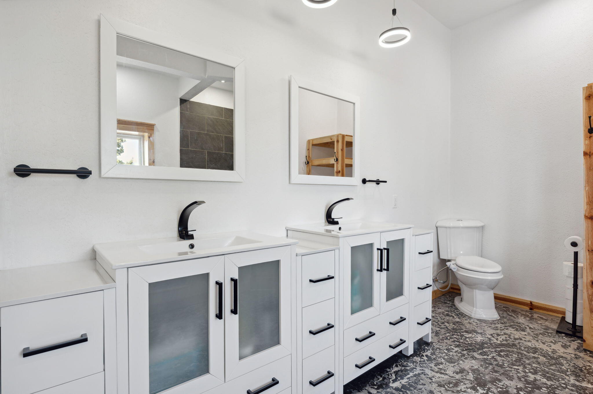 6456 SE Gravett Road