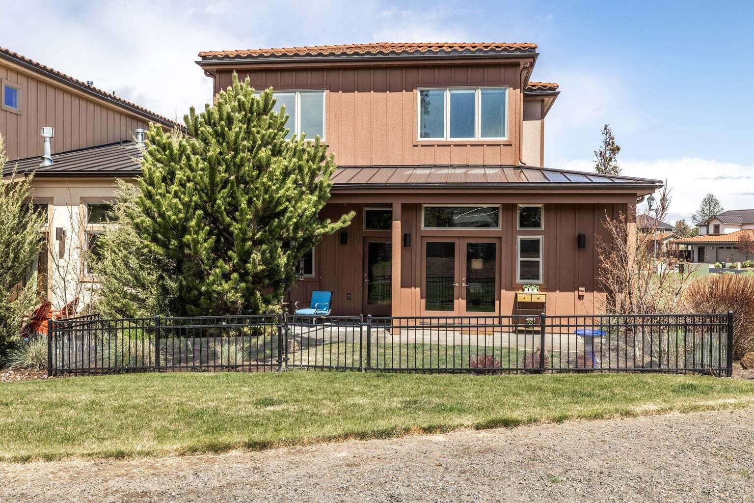 63171 NW Via Palazzo