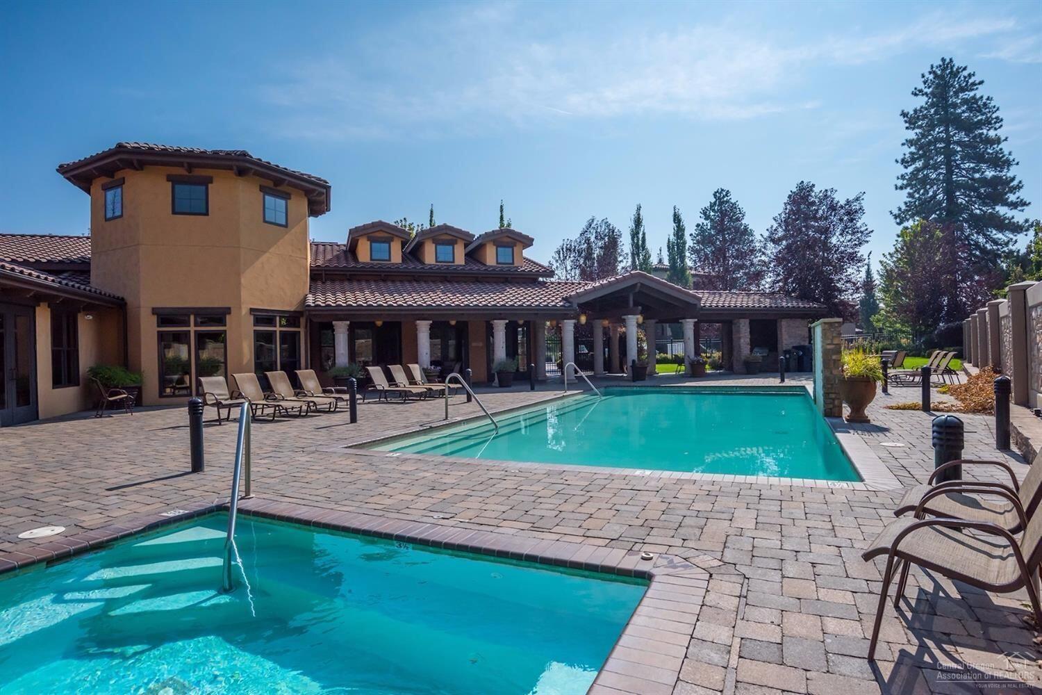 63171 NW Via Palazzo