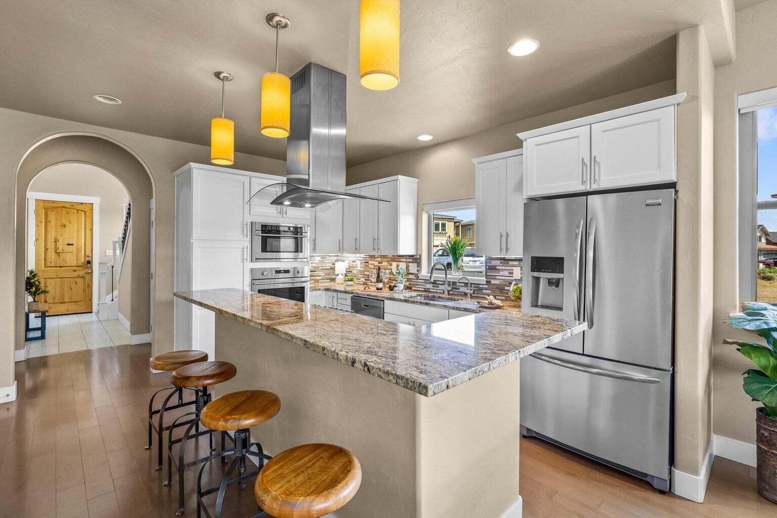 63171 NW Via Palazzo