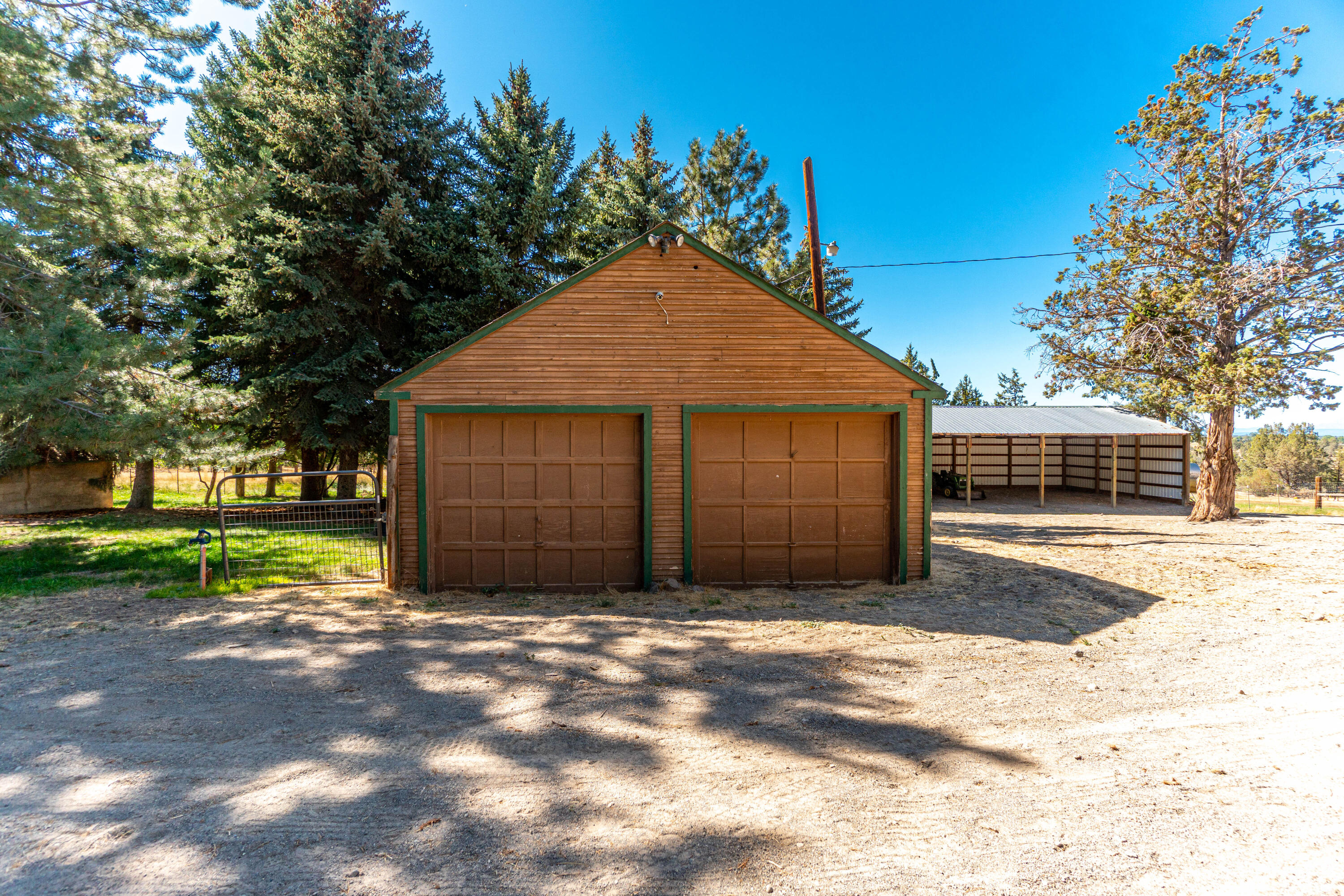 65815 Old Bend Redmond Highway