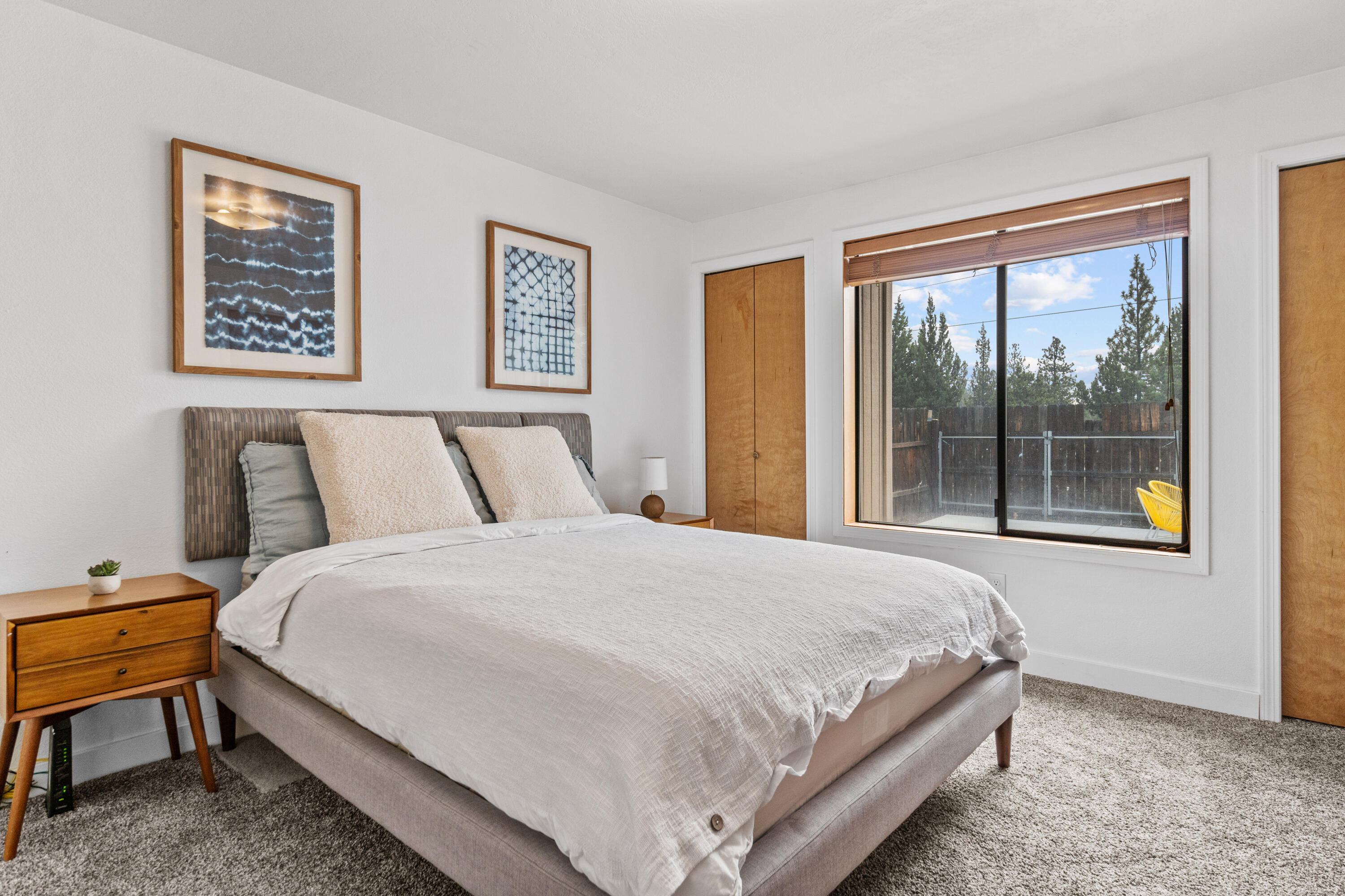 844 SE Breitenbush Lane