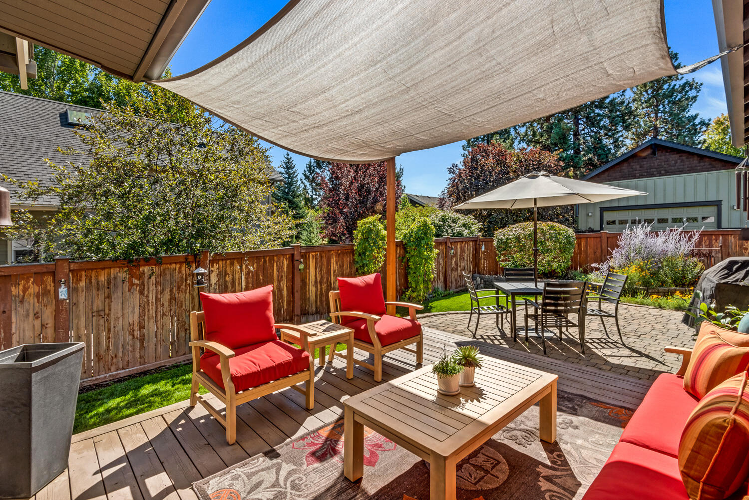 2621 NW High Lakes Loop