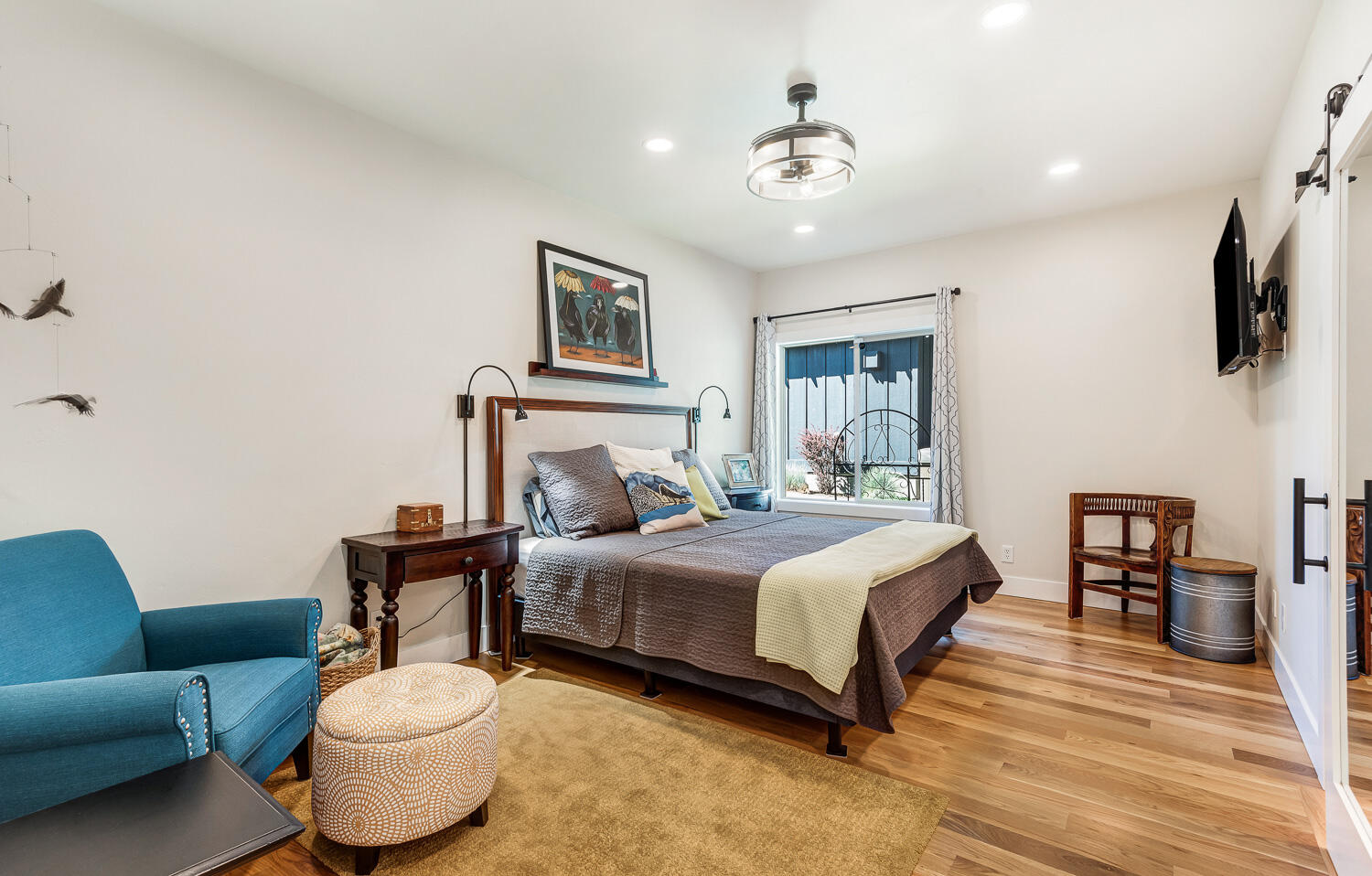 2621 NW High Lakes Loop