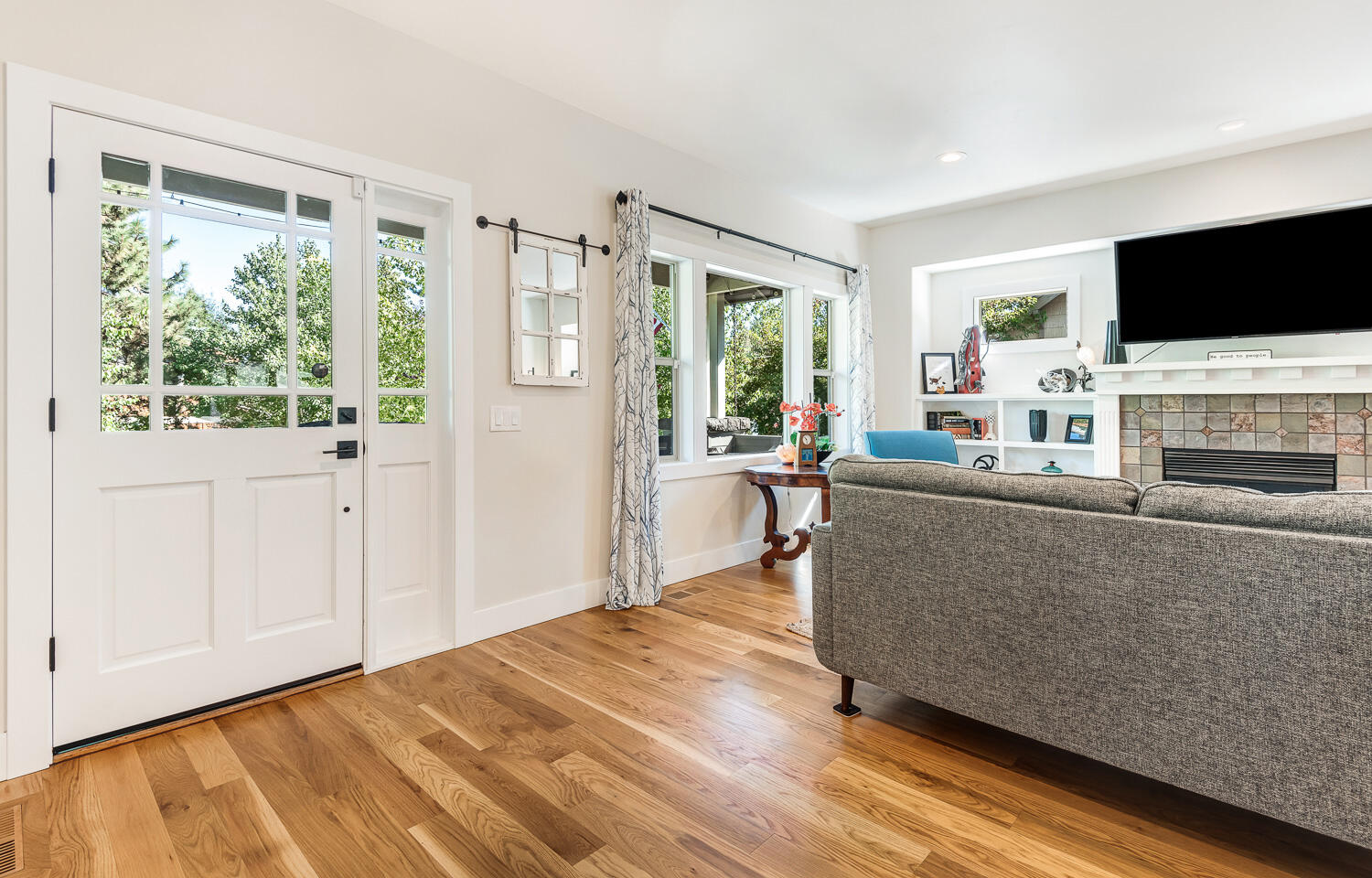 2621 NW High Lakes Loop