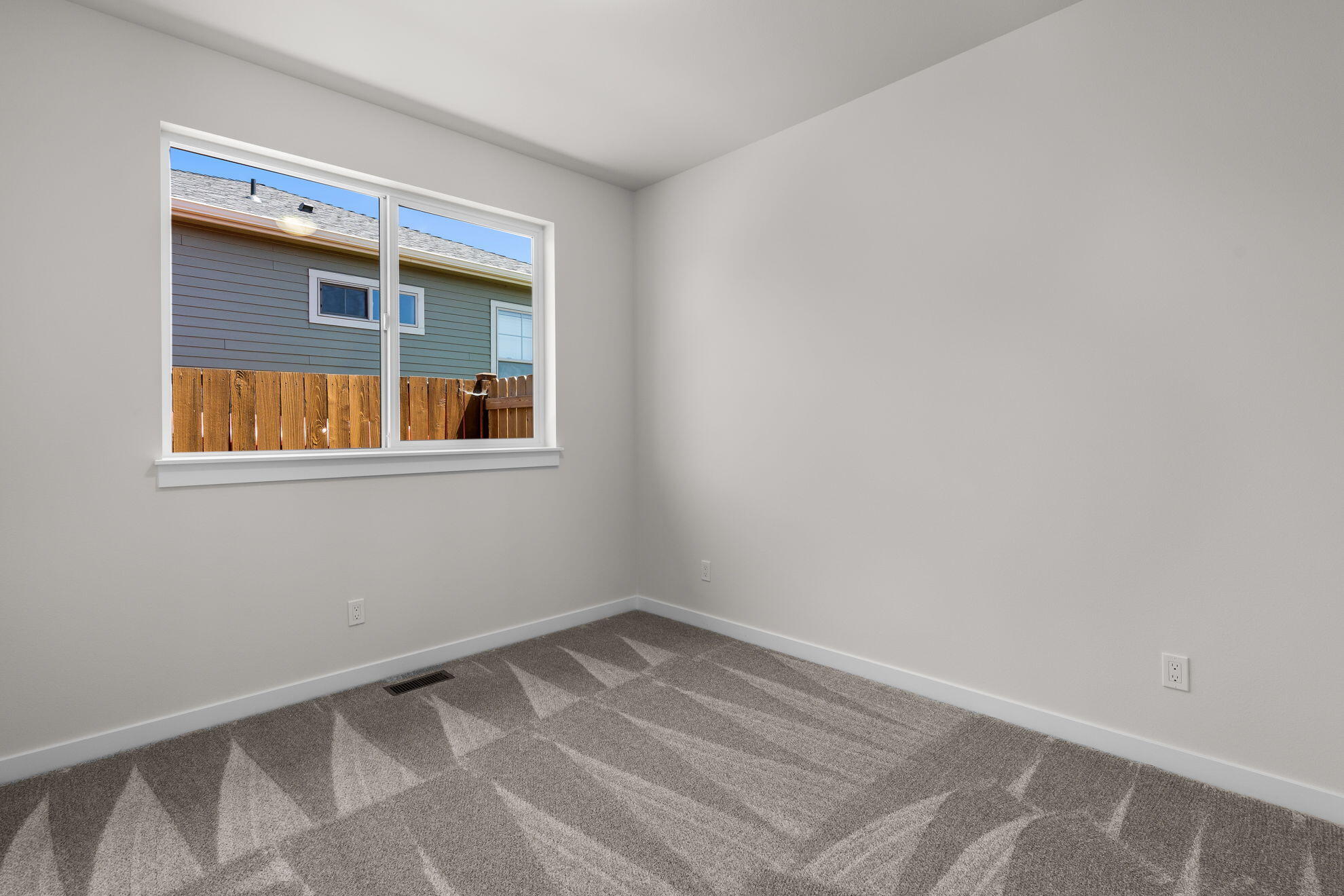 1551 NE Perspective Drive Unit: 1 & 2