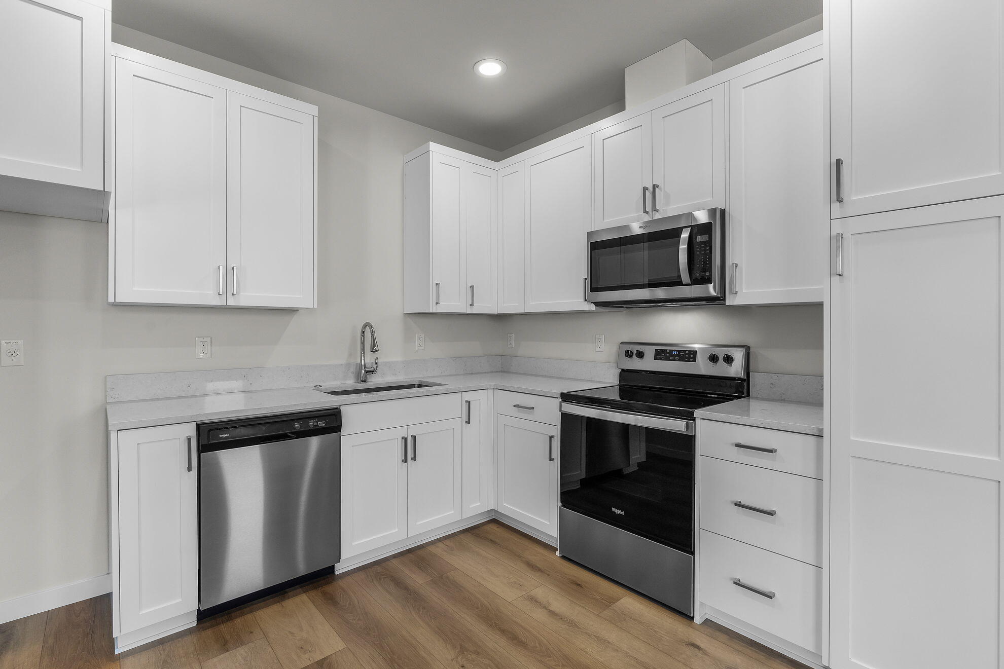 1551 NE Perspective Drive Unit: 1 & 2