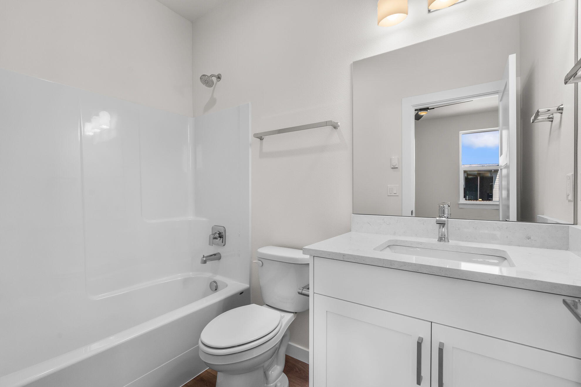 1551 NE Perspective Drive Unit: 1 & 2