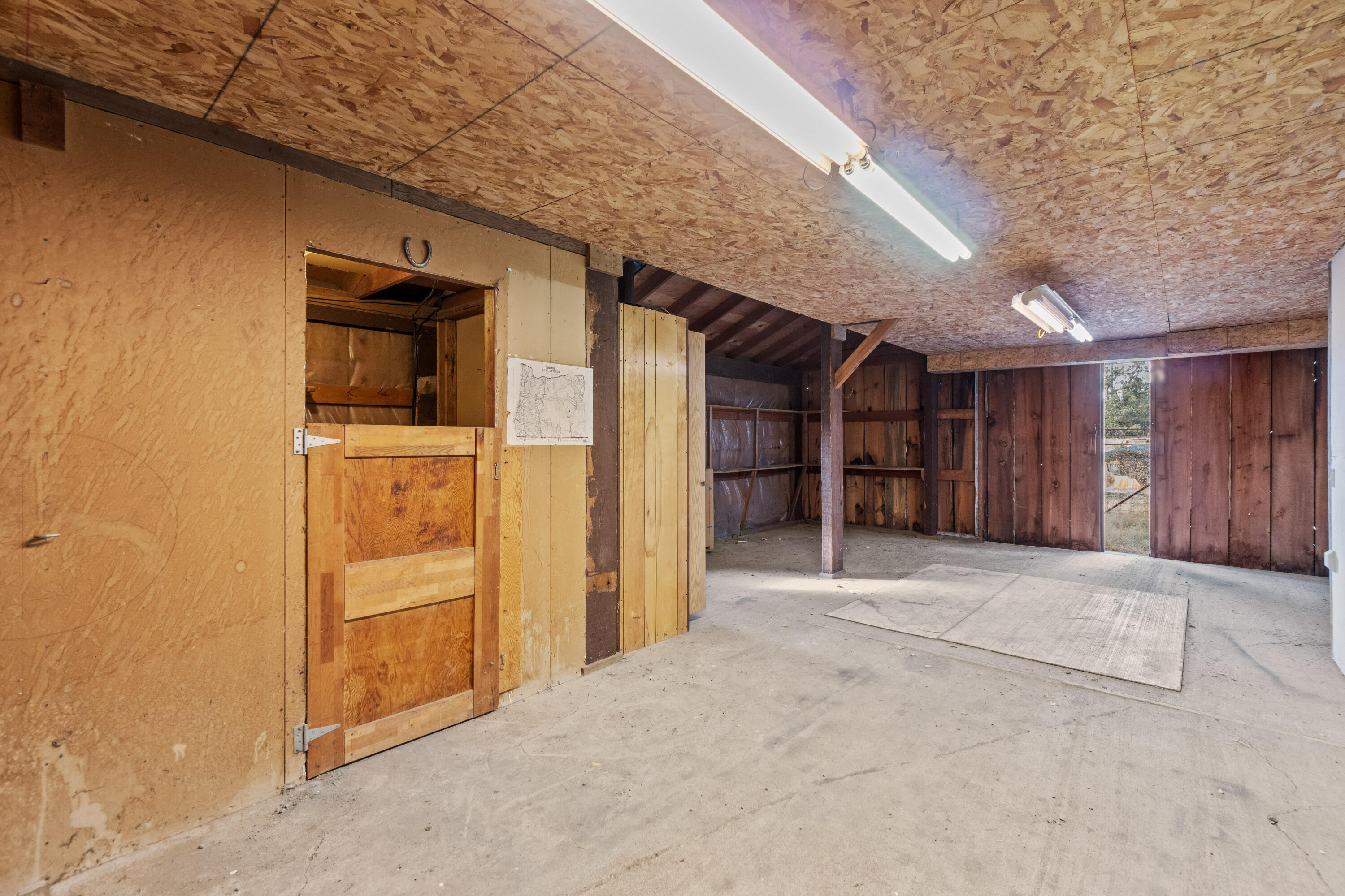 797 NE Wilcox Avenue