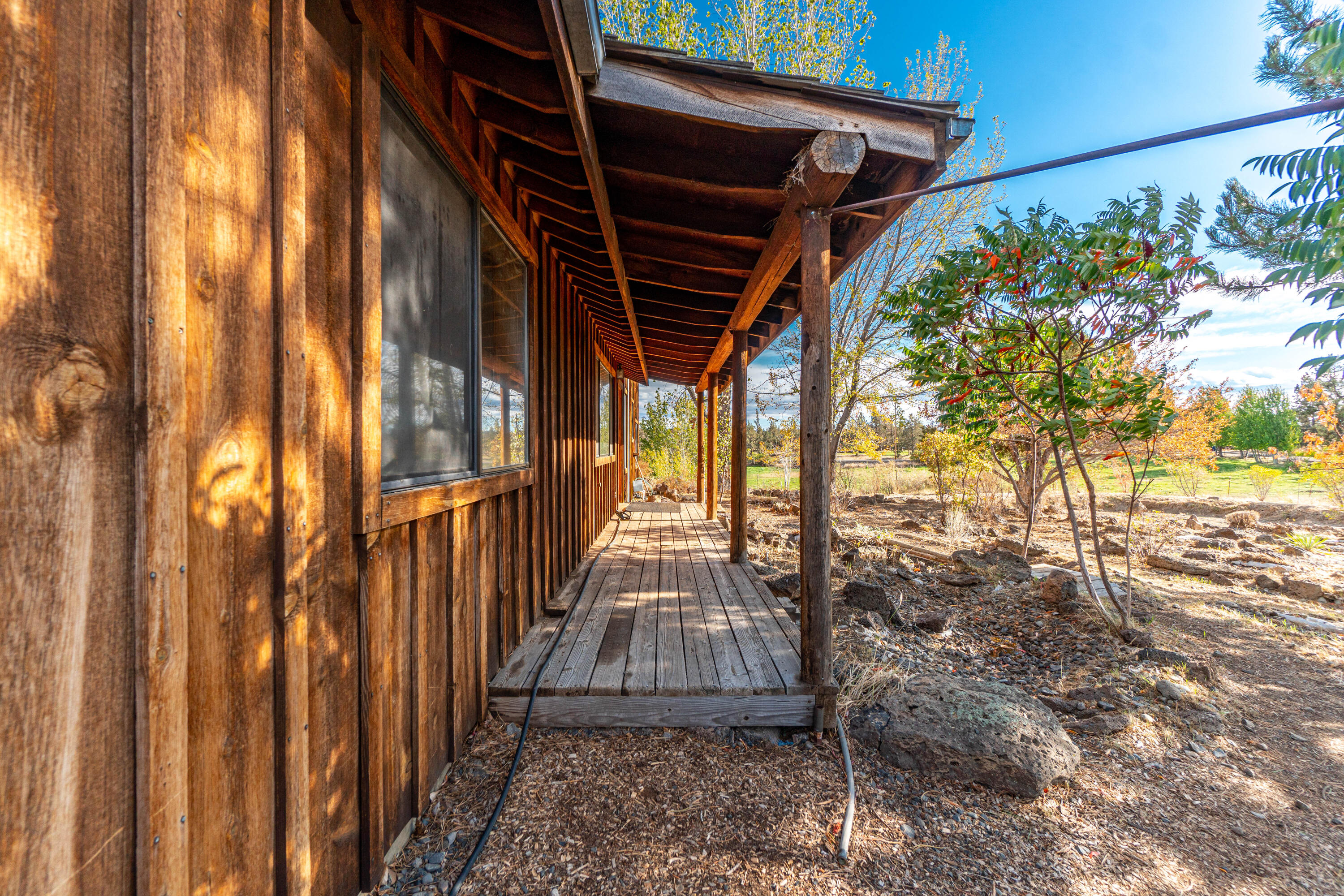 797 NE Wilcox Avenue