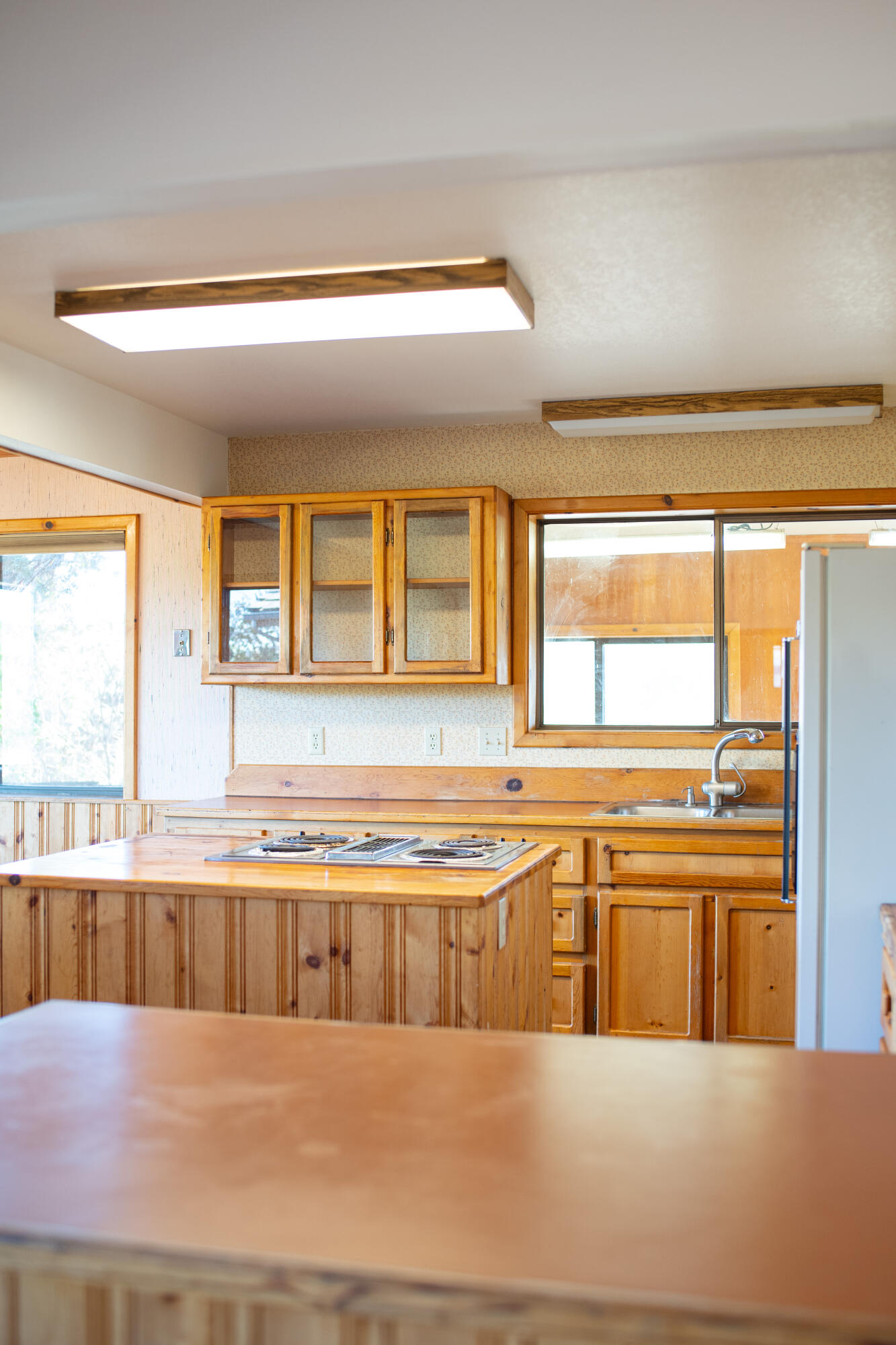 797 NE Wilcox Avenue