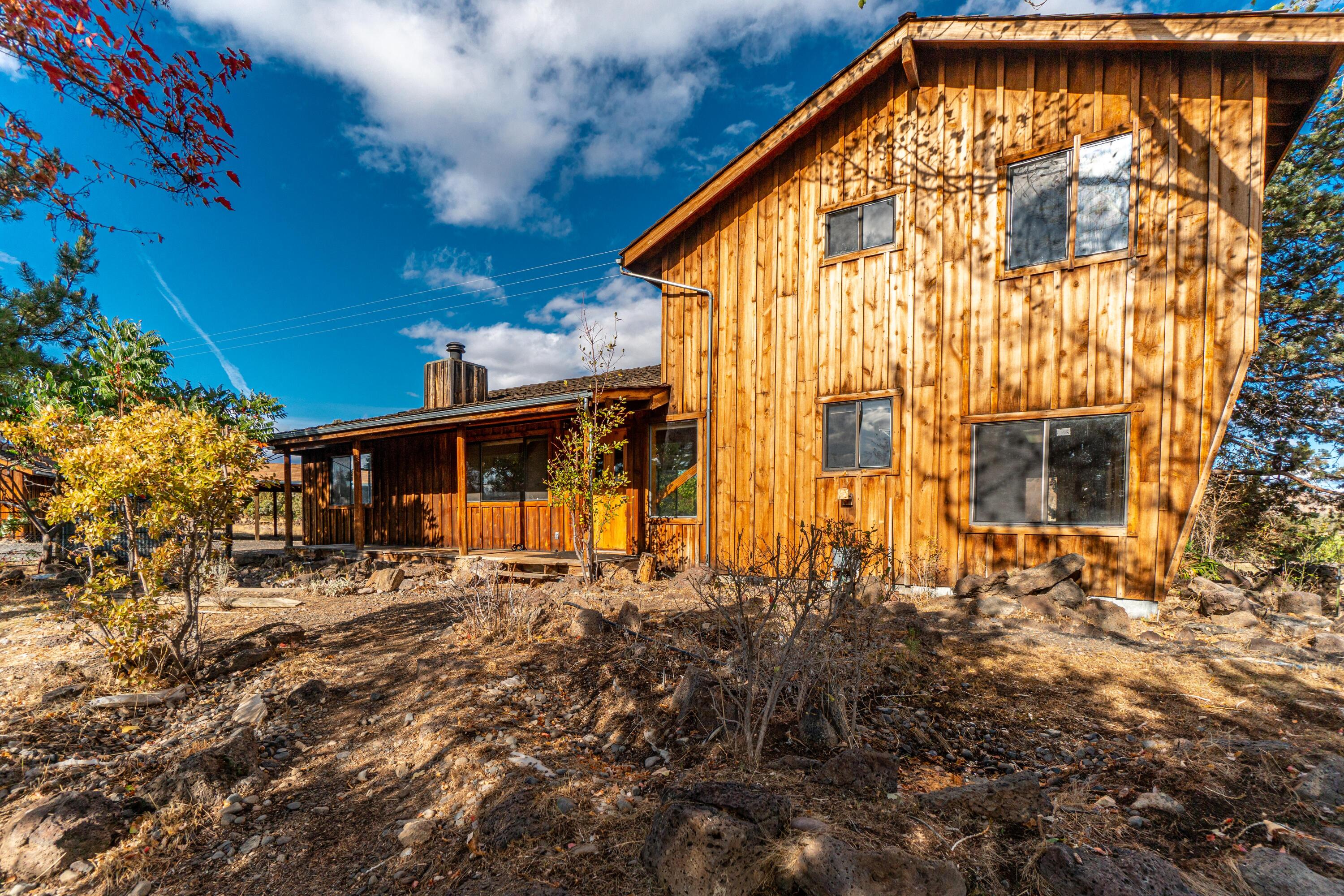 797 NE Wilcox Avenue