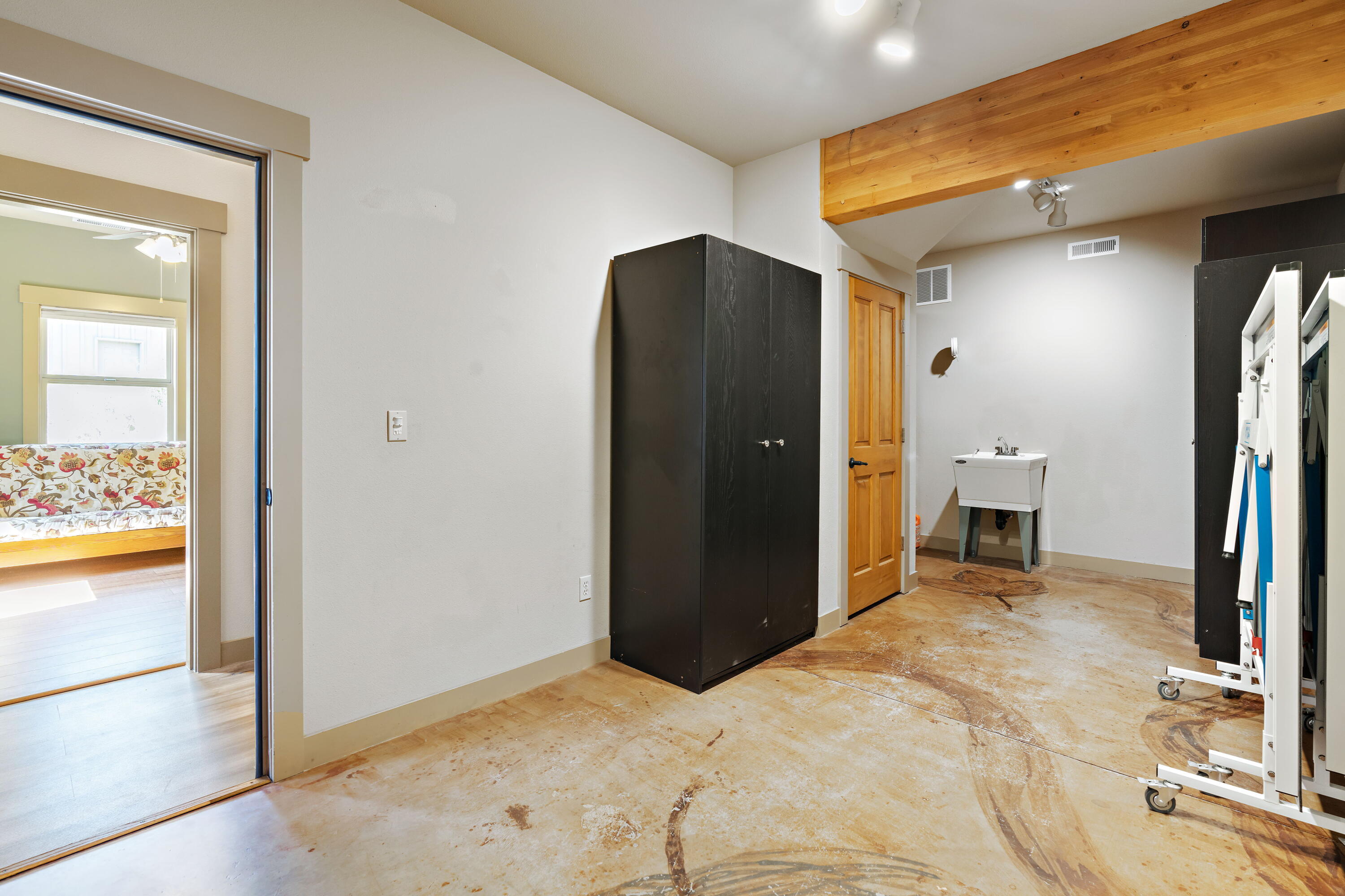 61432 Elder Ridge Street