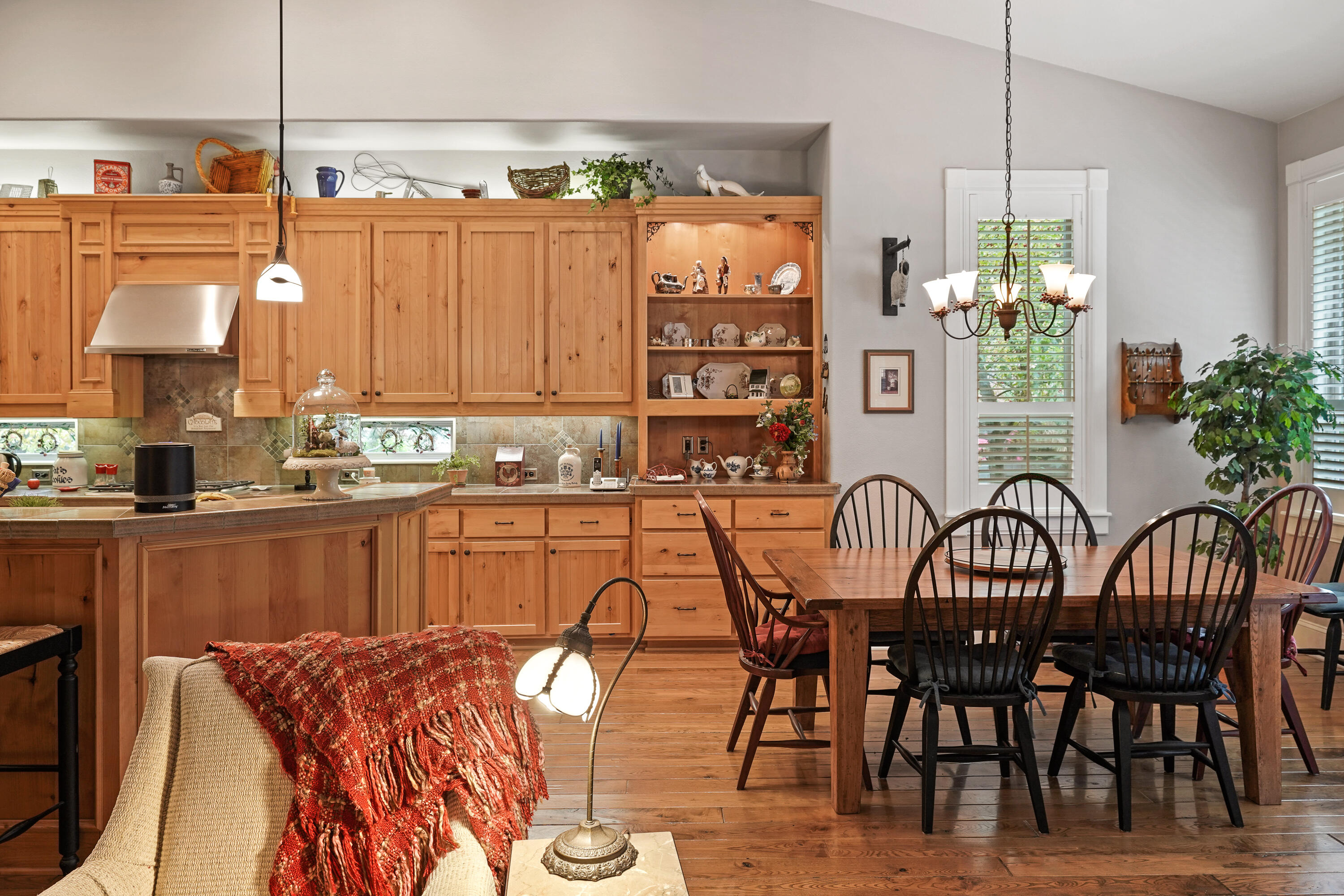 60886 Oasis Place
