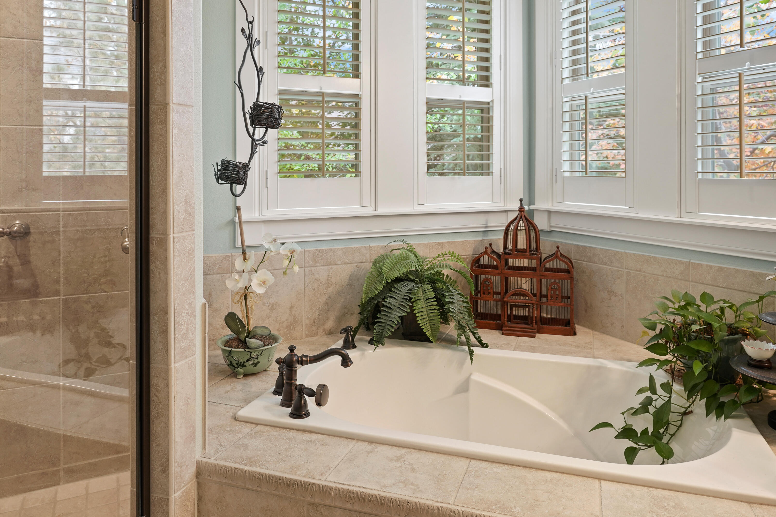 60886 Oasis Place