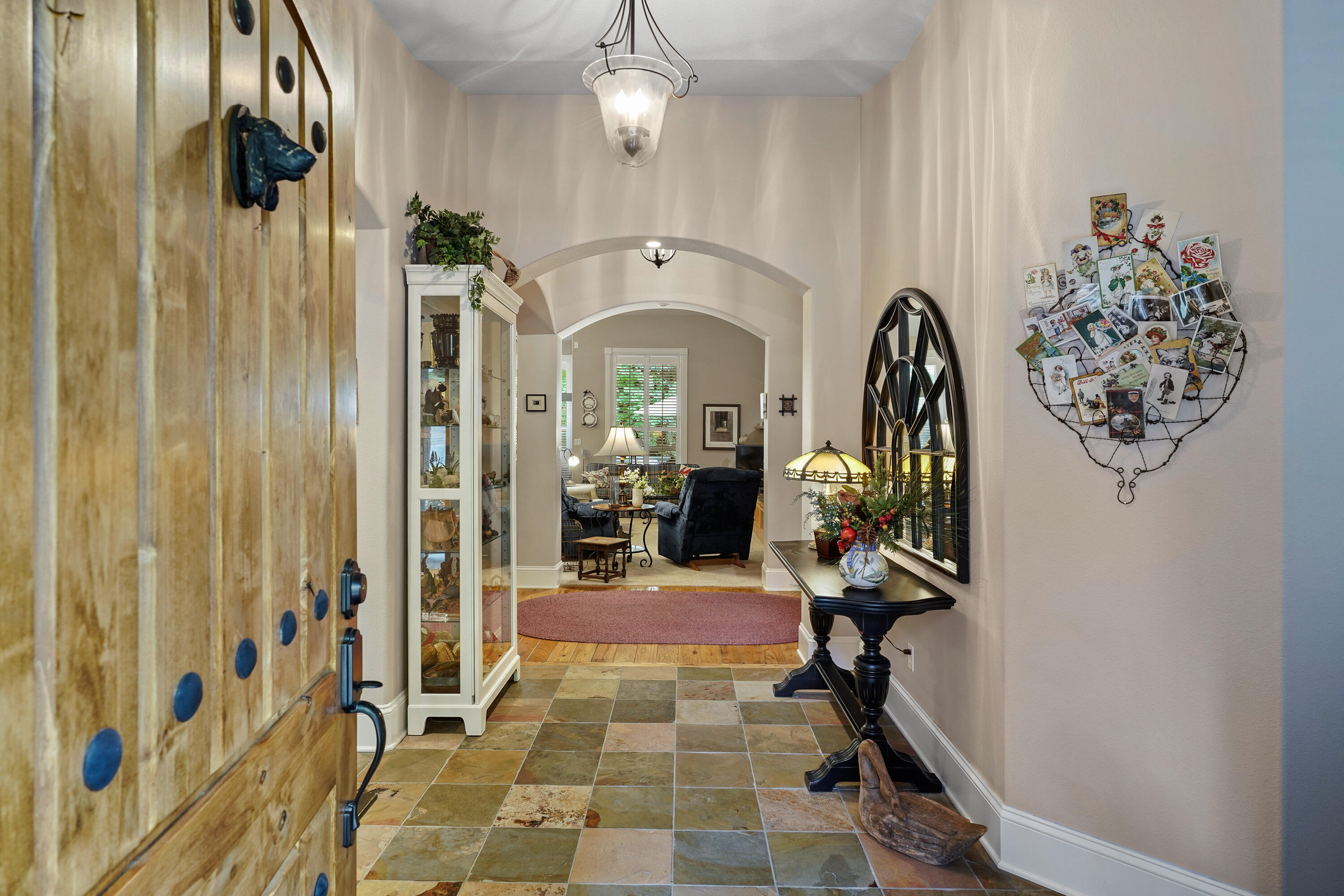60886 Oasis Place