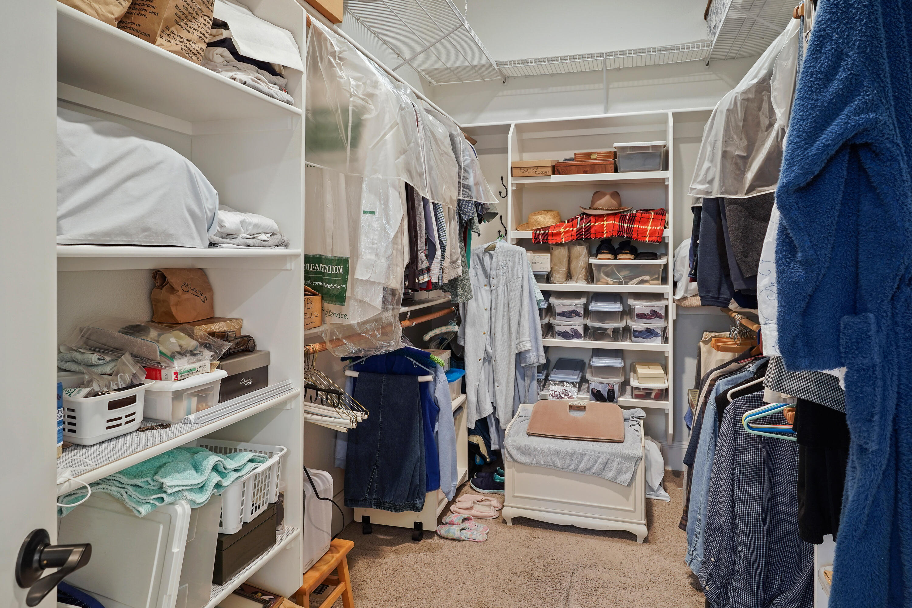 60886 Oasis Place