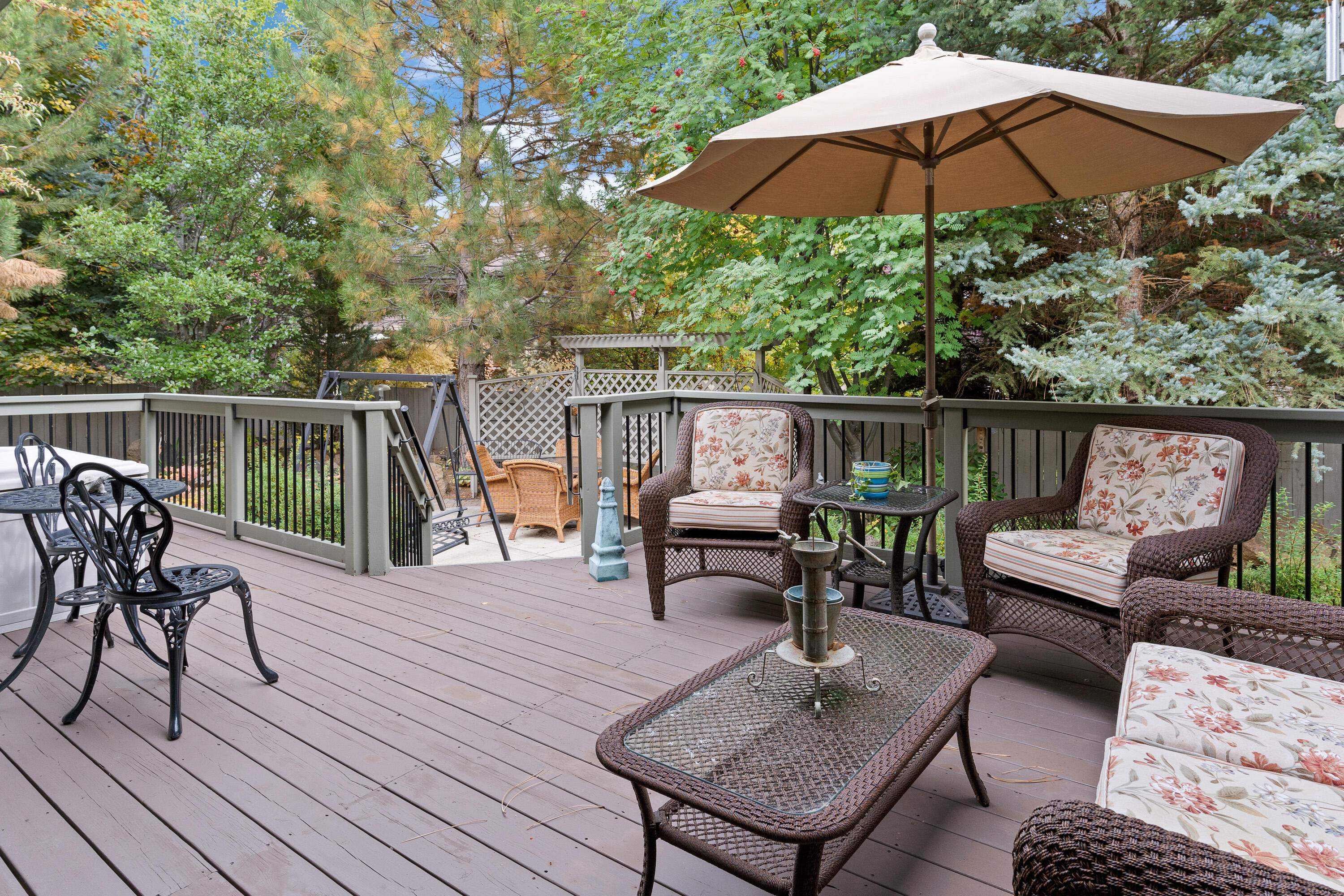 60886 Oasis Place