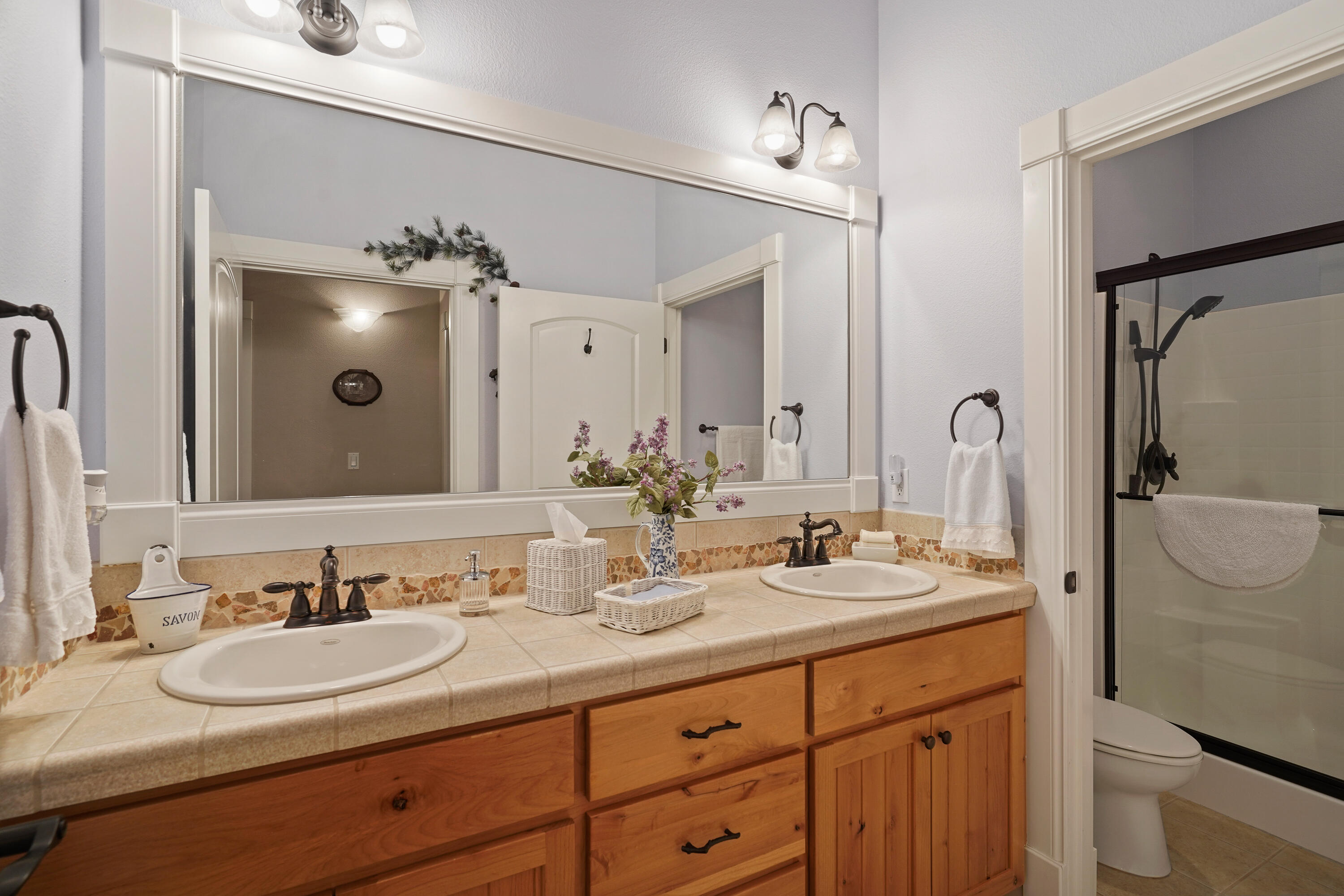 60886 Oasis Place
