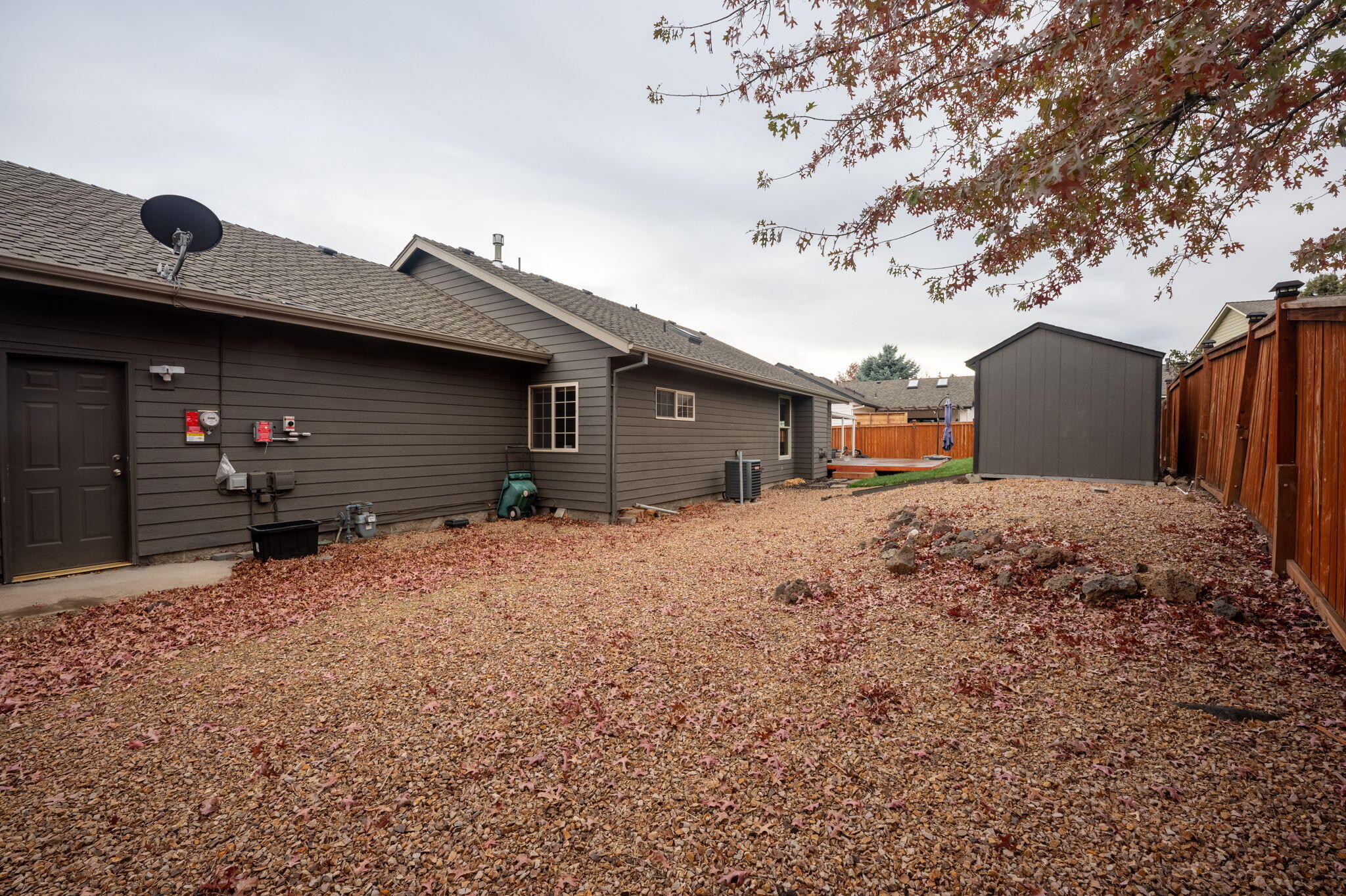 2265 NE Scarlet Court