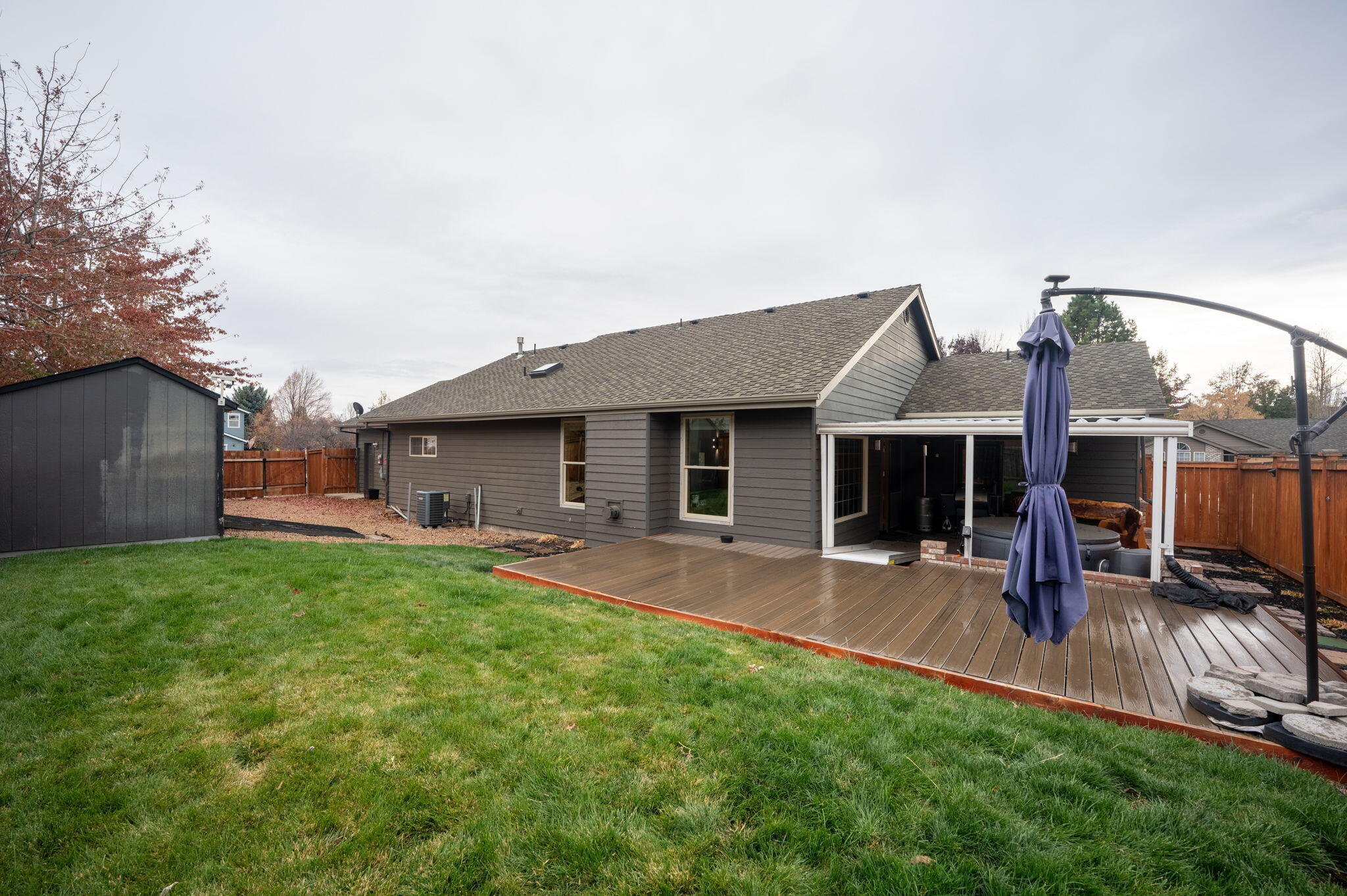 2265 NE Scarlet Court