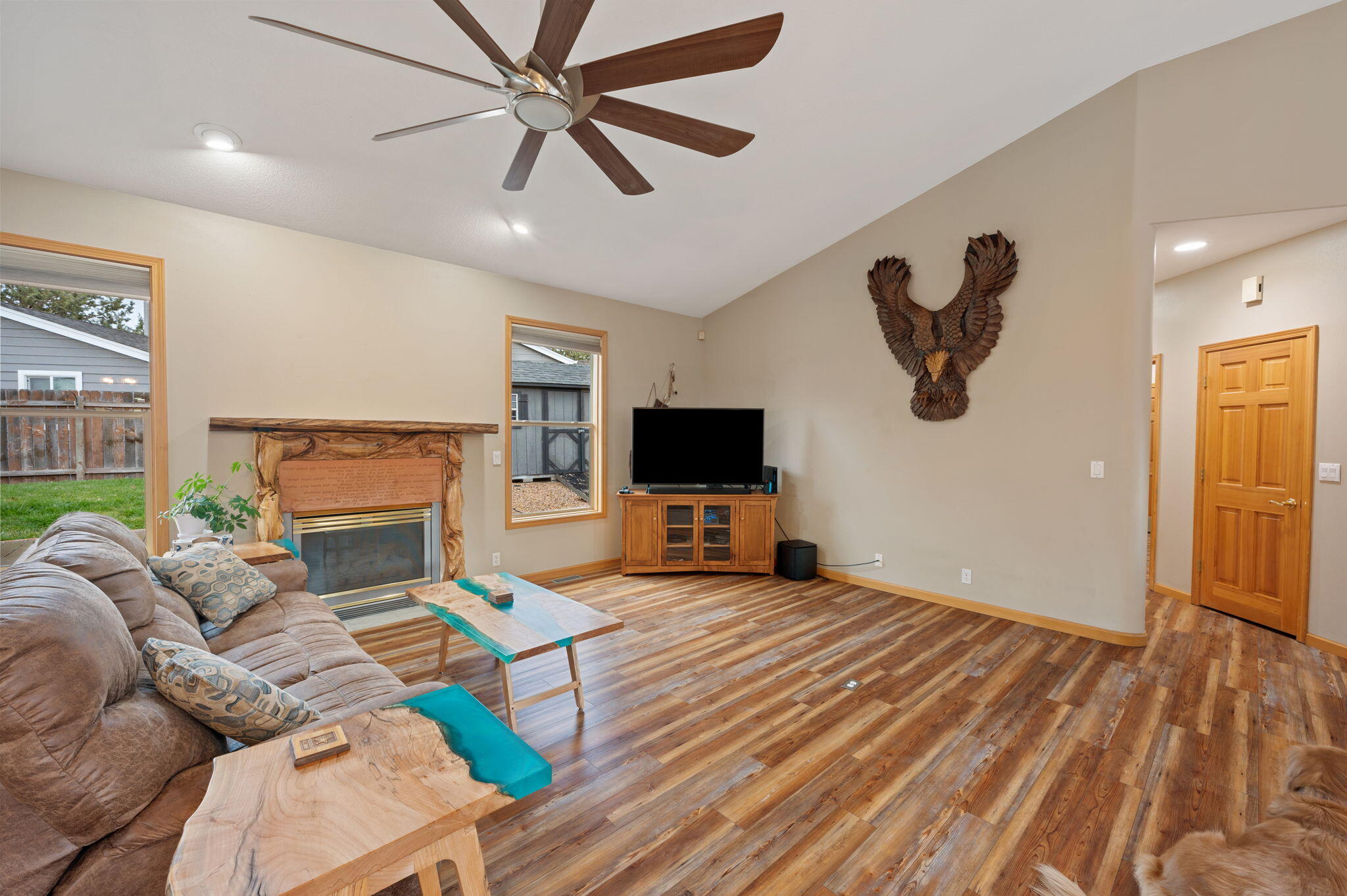 2265 NE Scarlet Court