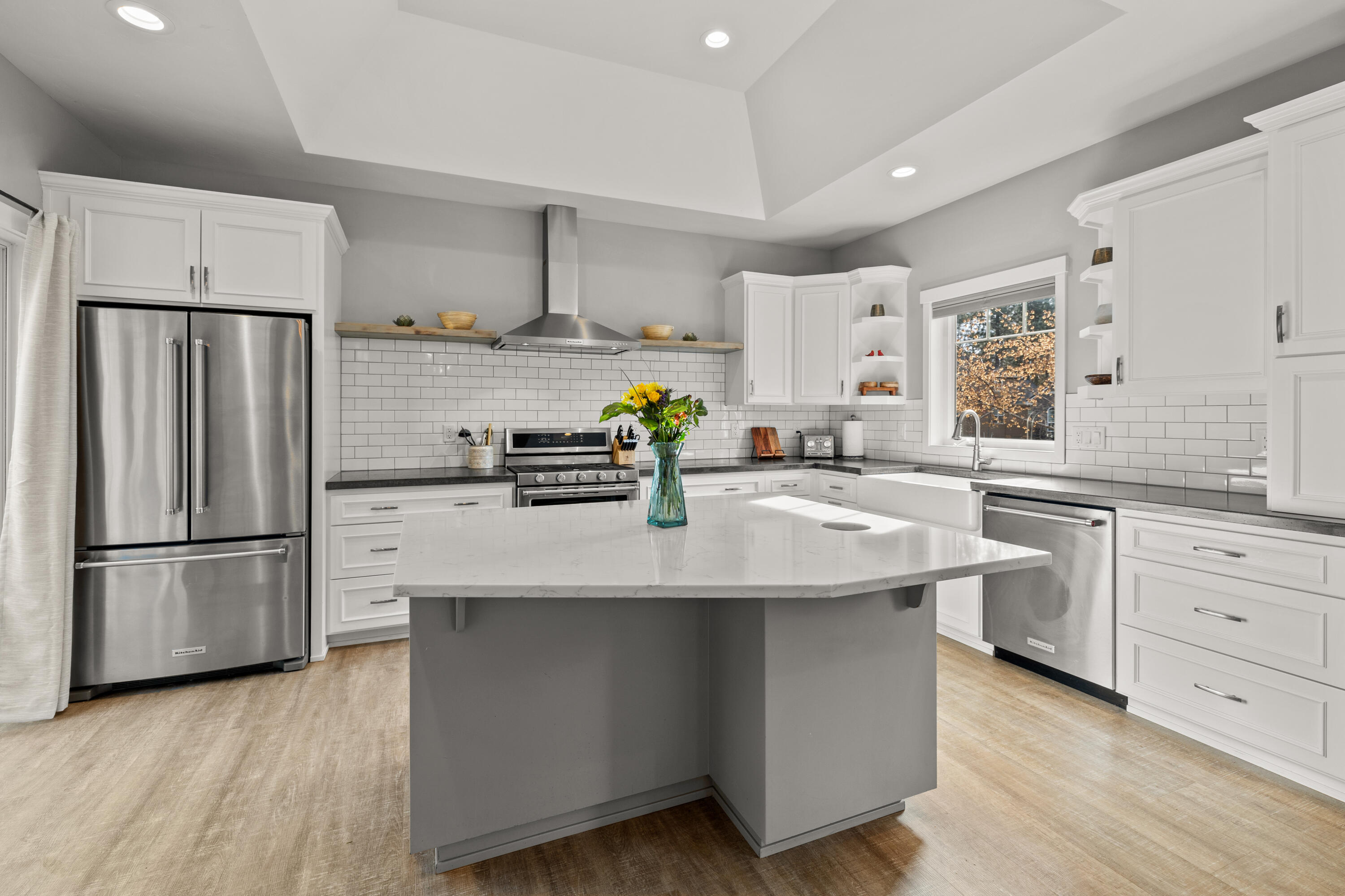 972 E Timber Pine Drive