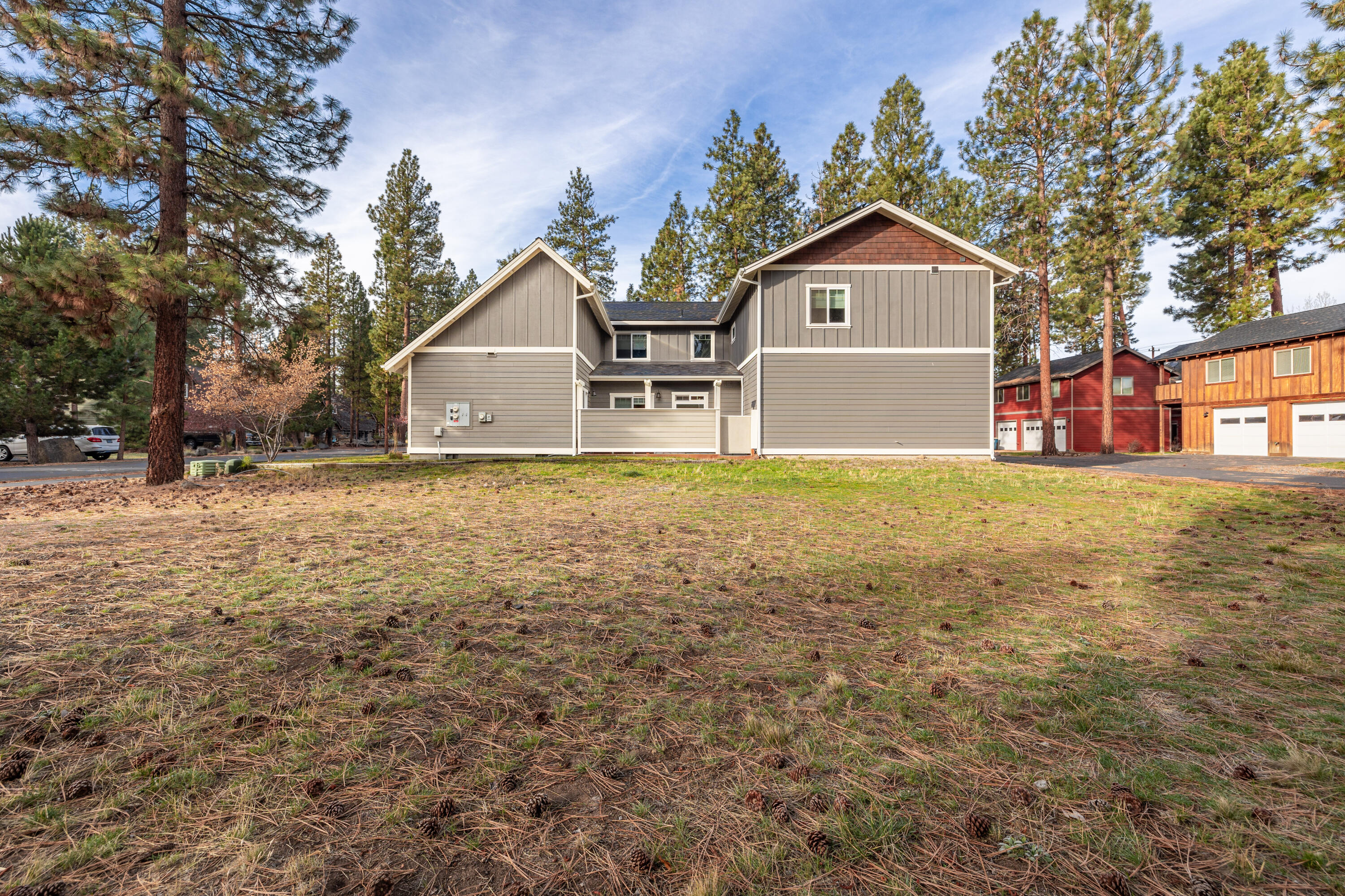 972 E Timber Pine Drive